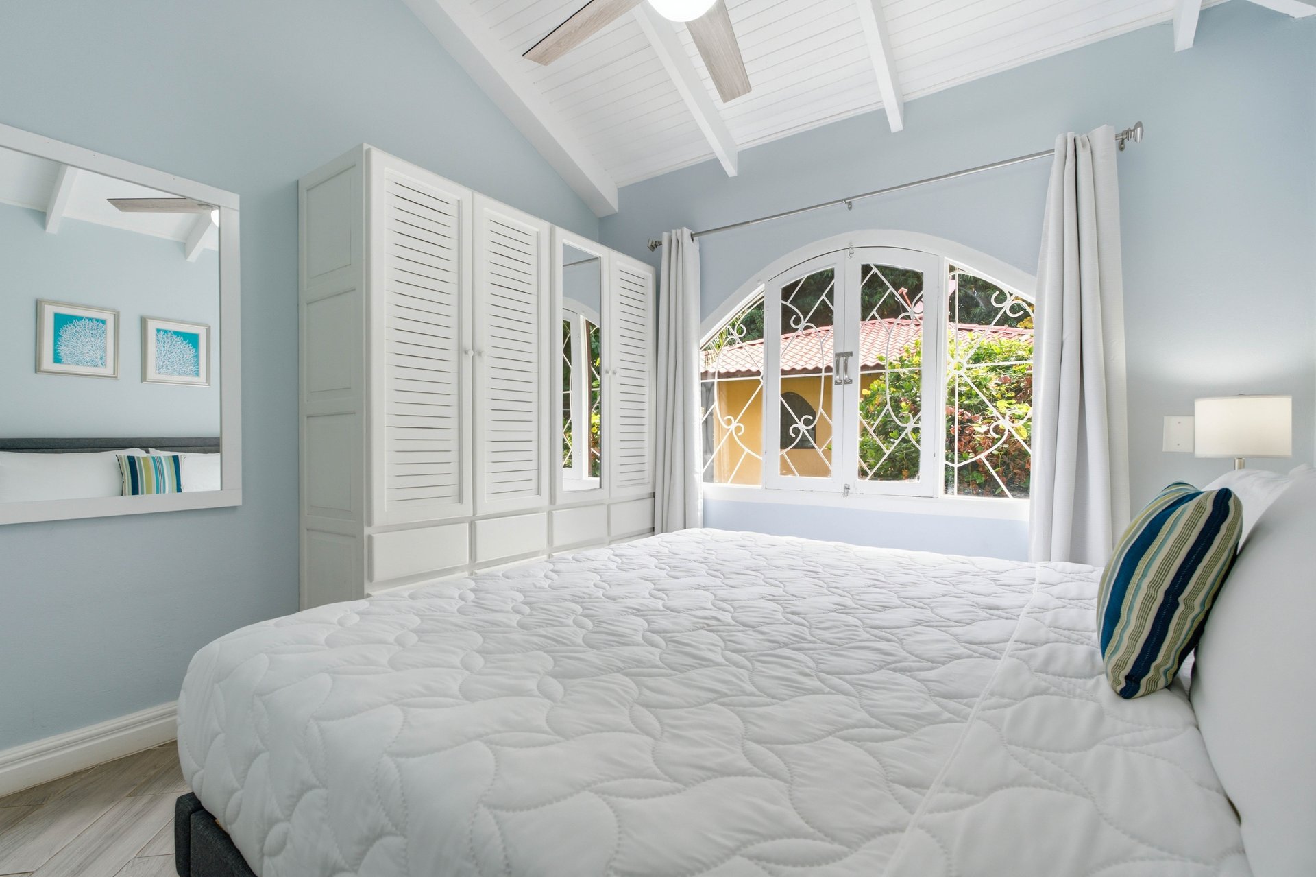 Casa Colibri Villaggio II – Unit 412B | Beautifully Remodeled Tropical Retreat in Potrero