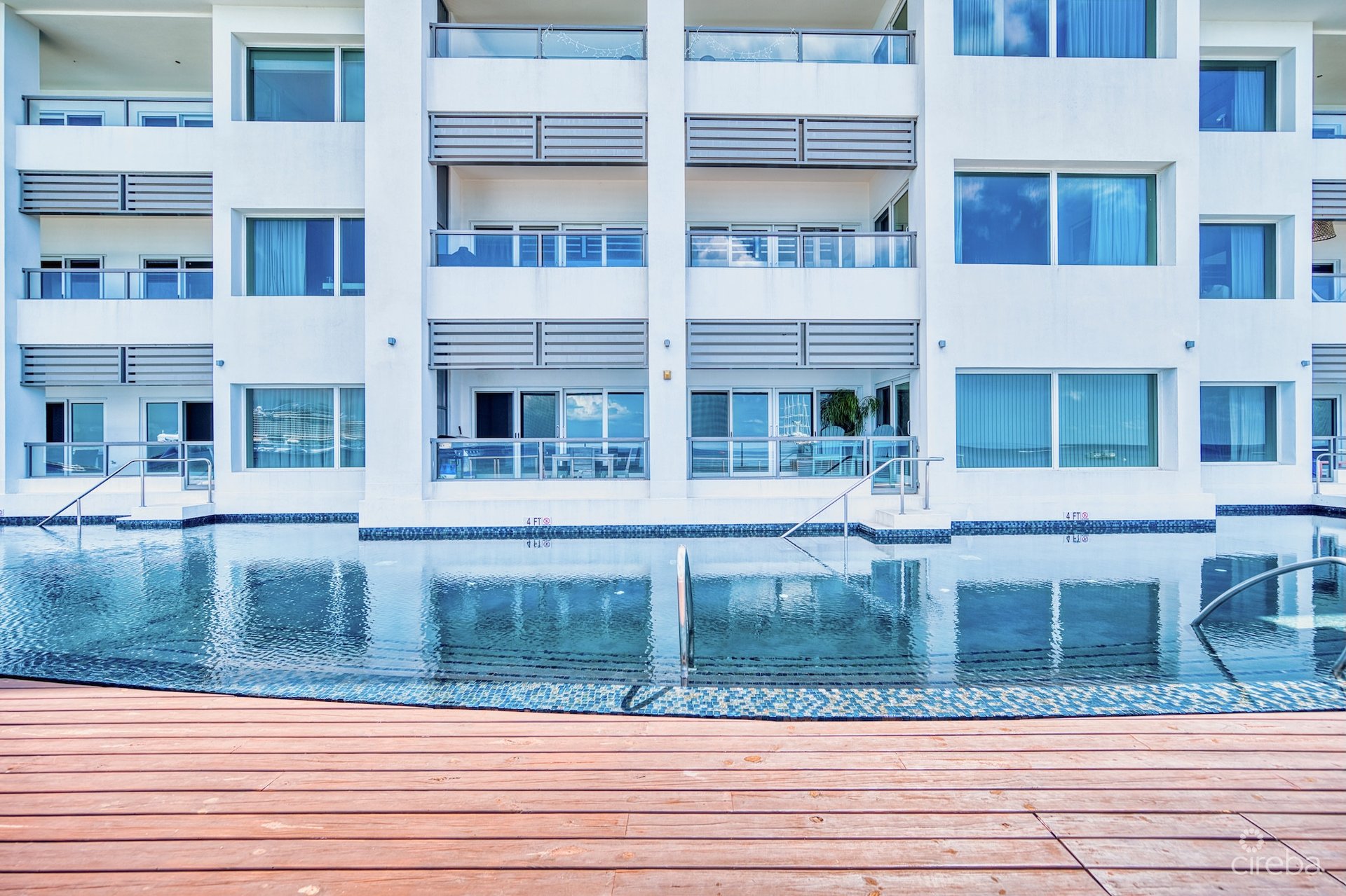 OCEANA PENTHOUSE