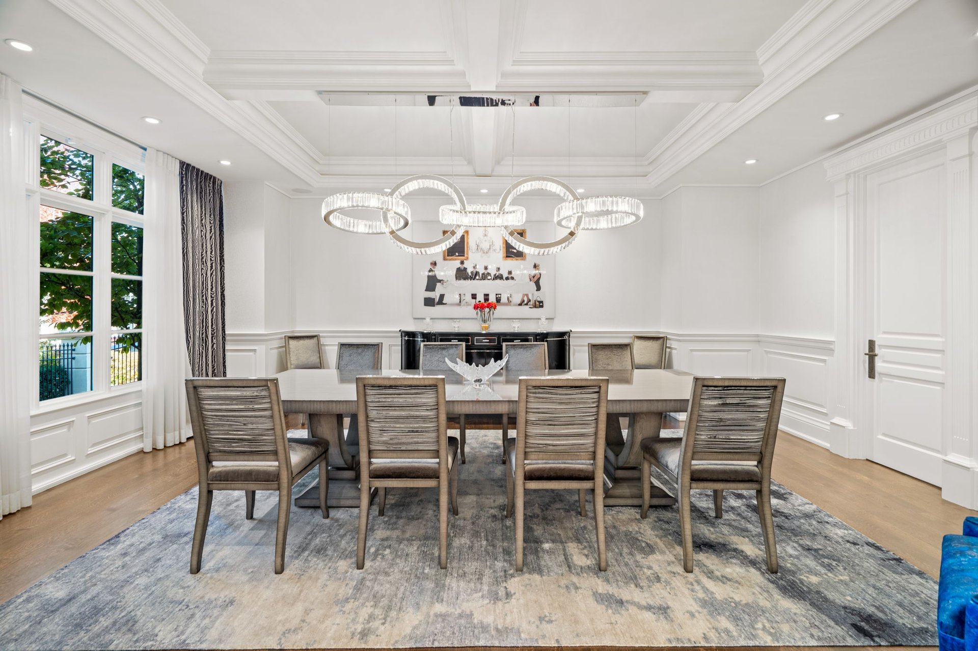Opulent Elegance
