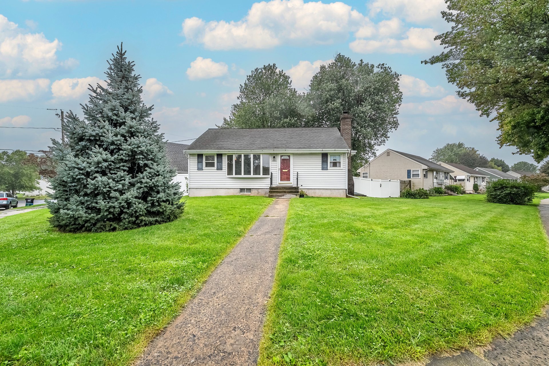 1503 Crestwood Road