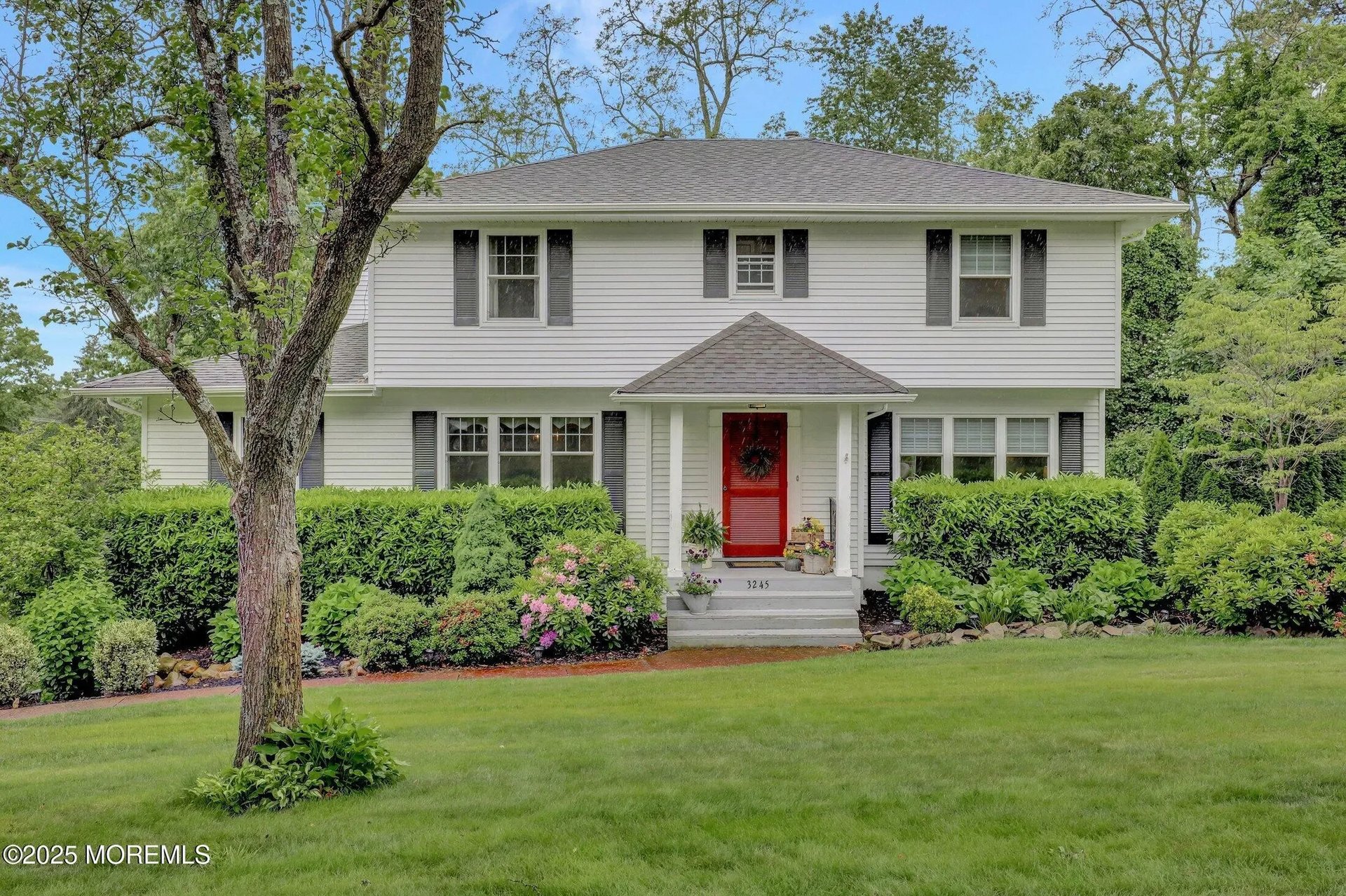 3245 Rambling Hill Court