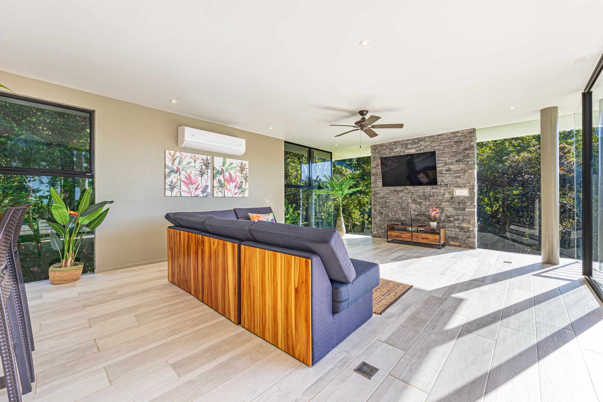 4 Bedroom Jungle Paradise with Ocean Views