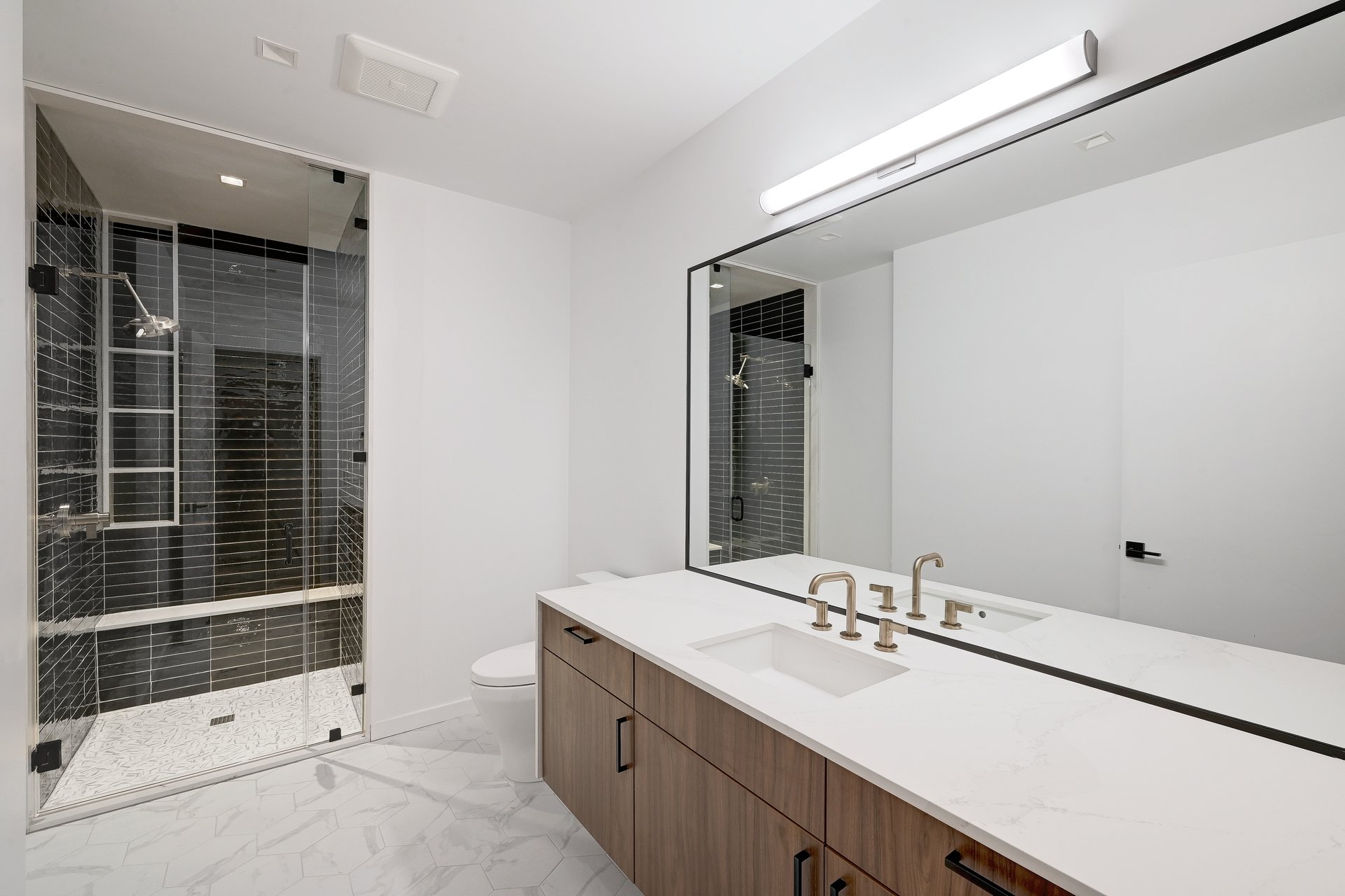1006 Baylor Street #202
