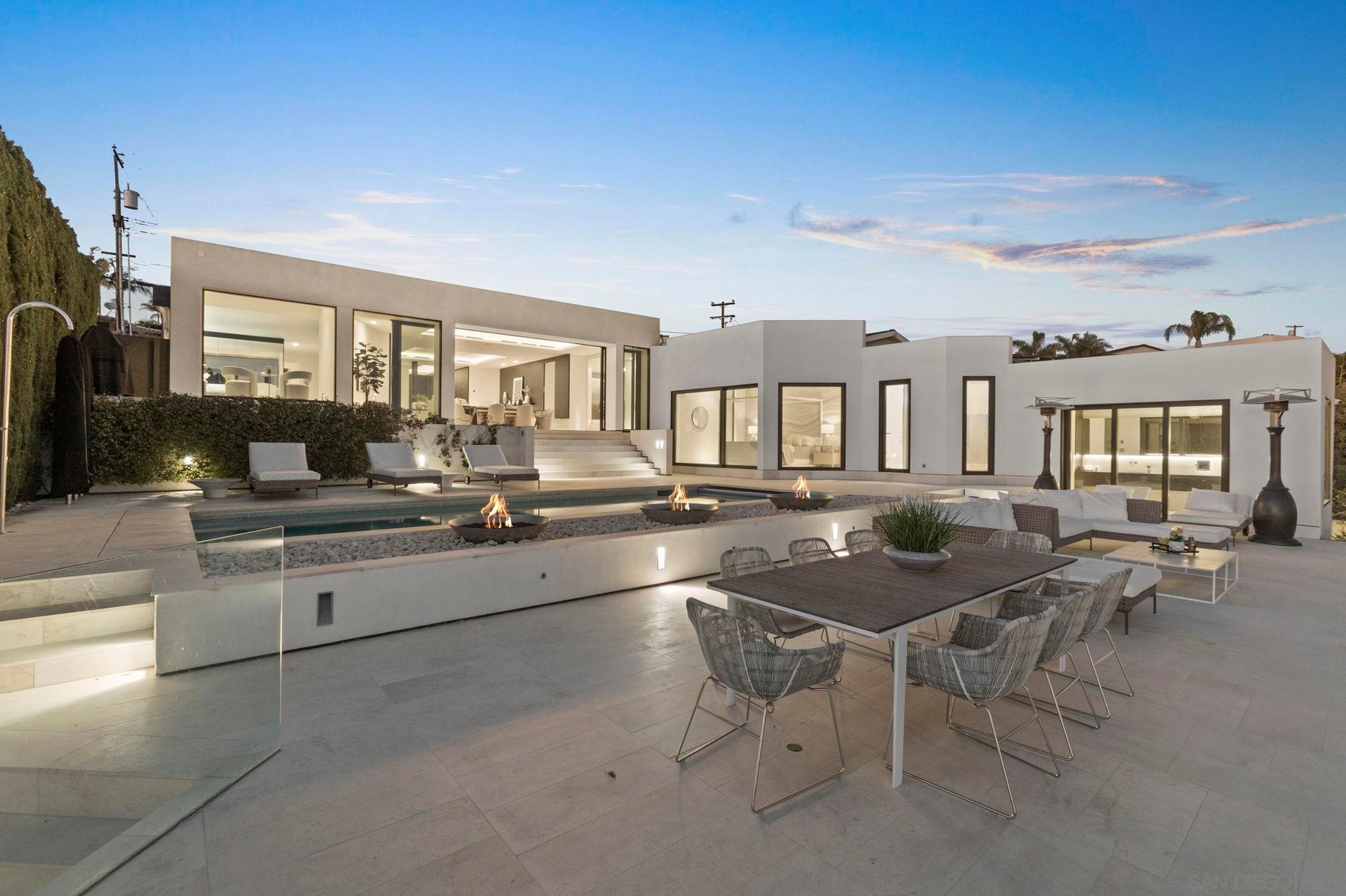 5811 Box Canyon Rd. La Jolla, CA