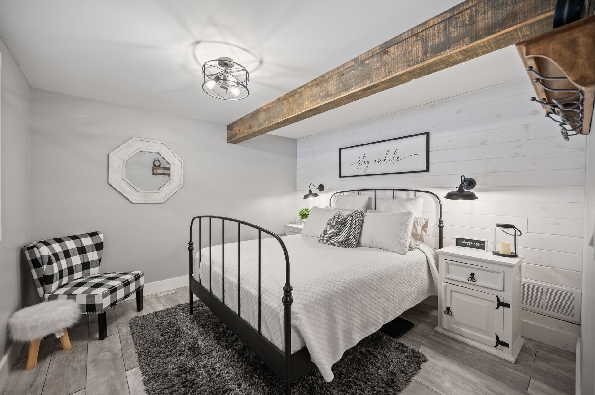 Cash Flow Lakeside Cottage