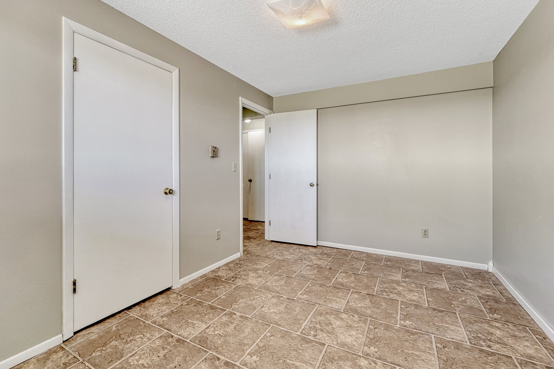 12895 Green Meadow Drive