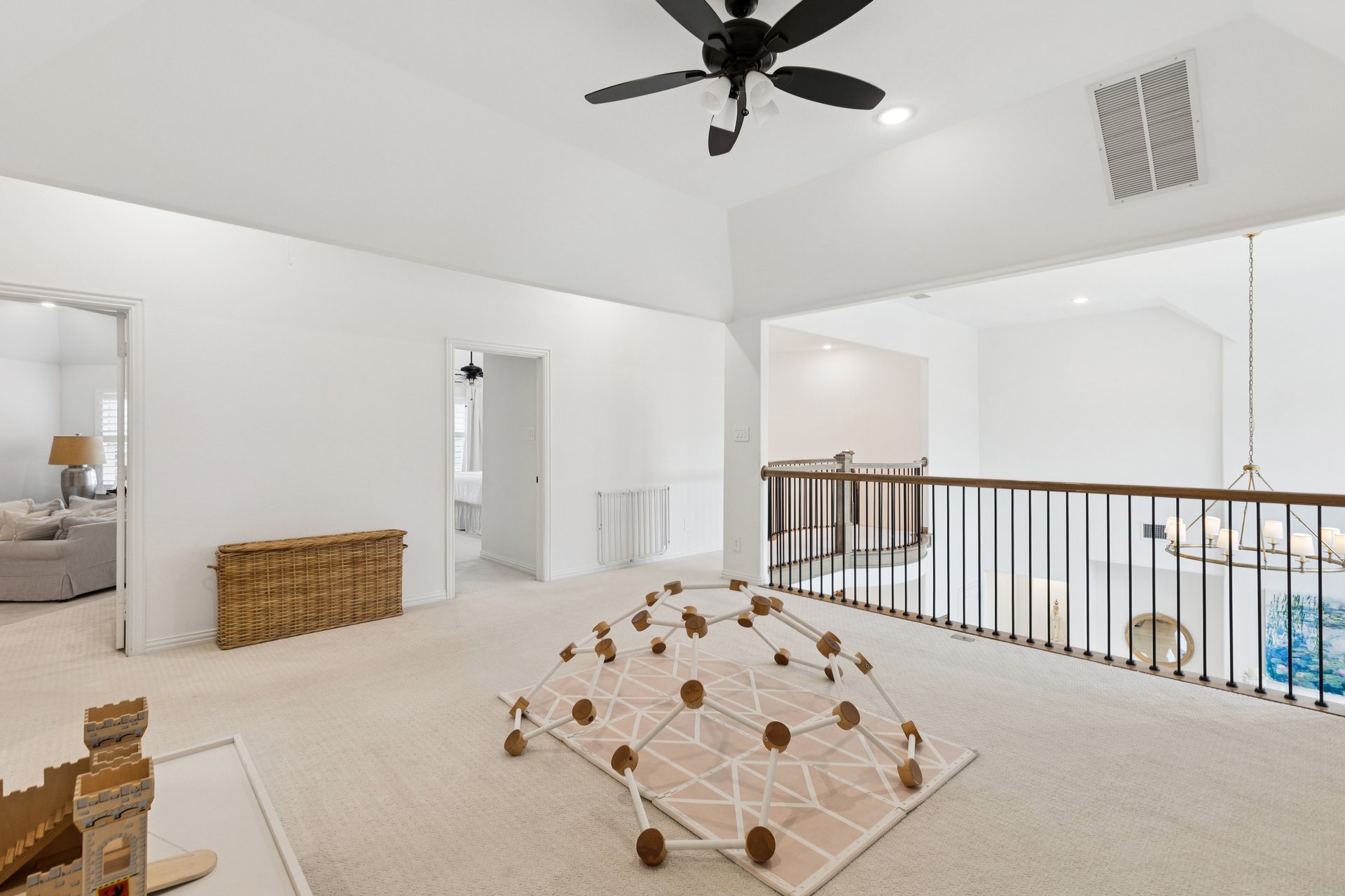 4909 Whisper Drive