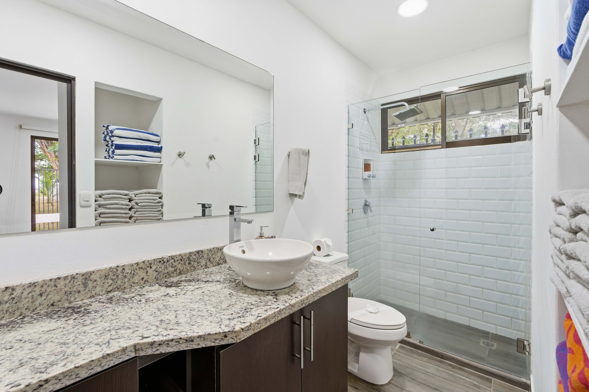 Three Mermaids | Beachfront 10-Bedroom Pod-Style Residence with Pool in Playa Flamingo