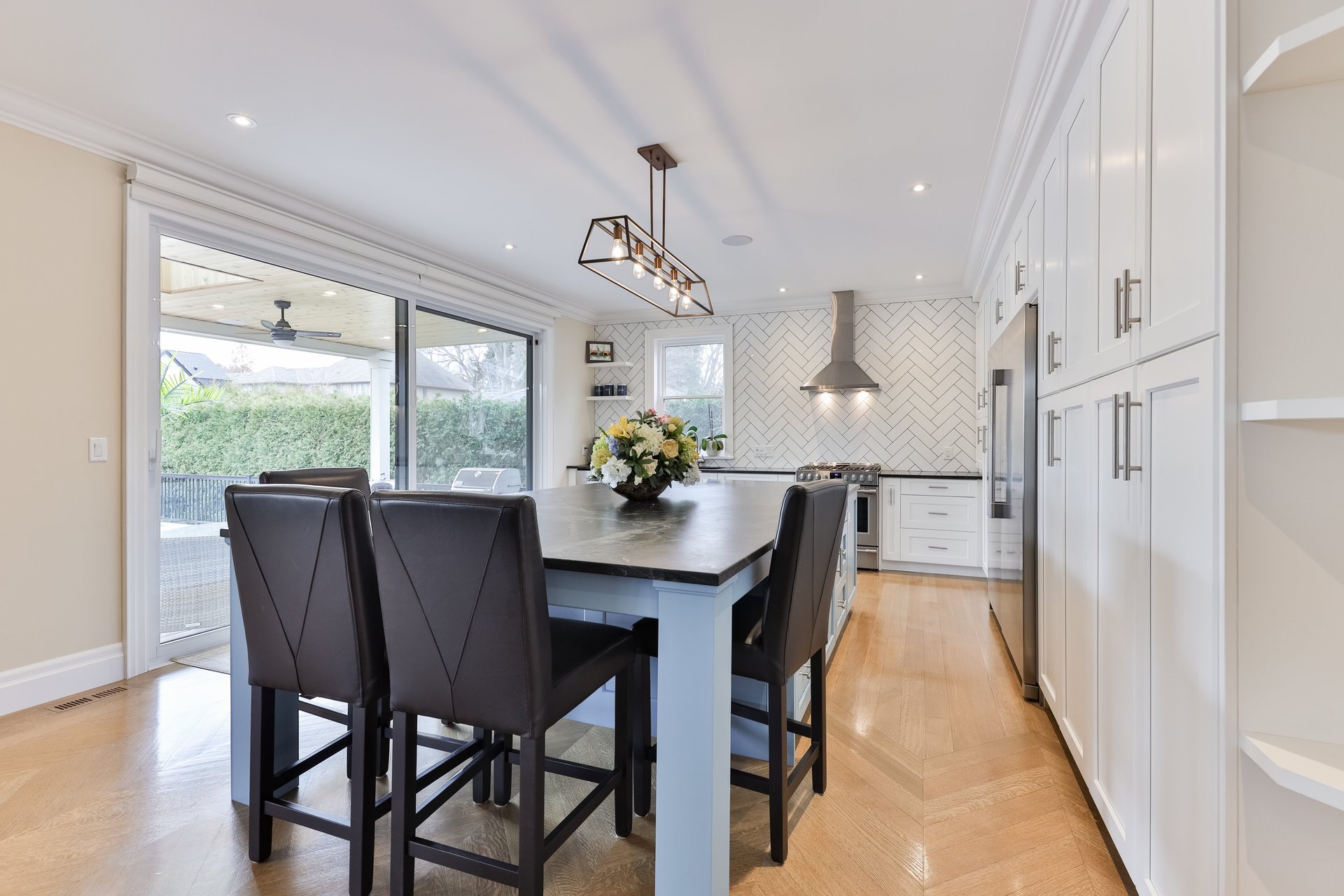 240 Pine Cove Road, Burlington 