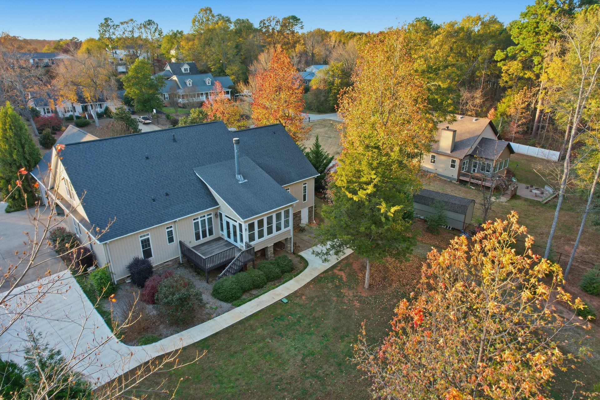 60 Montague Circle