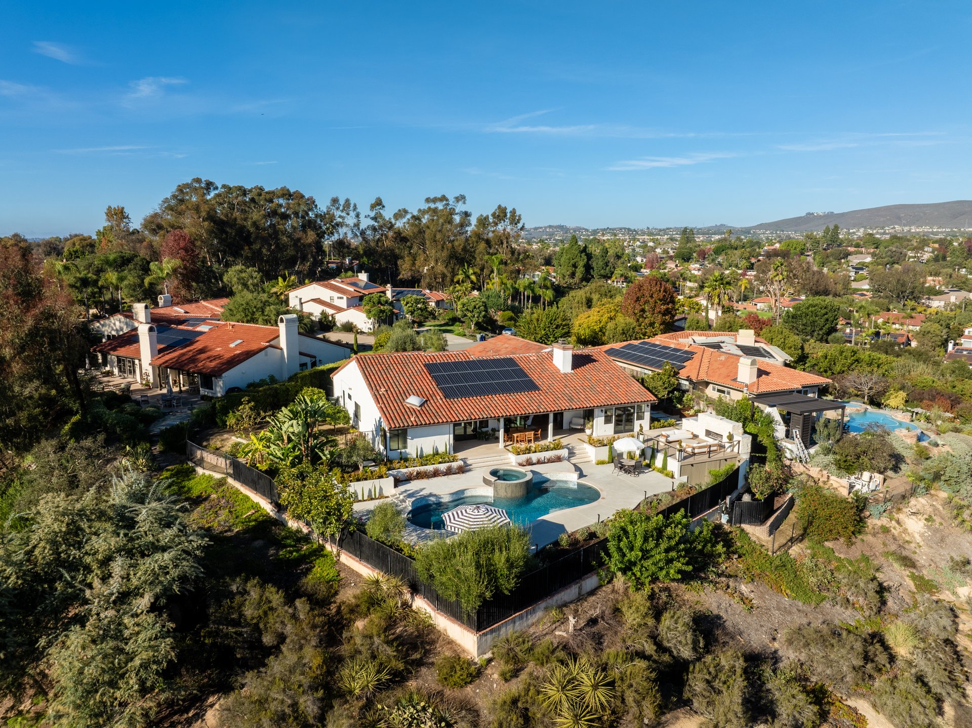 905 Olive Crest Dr.