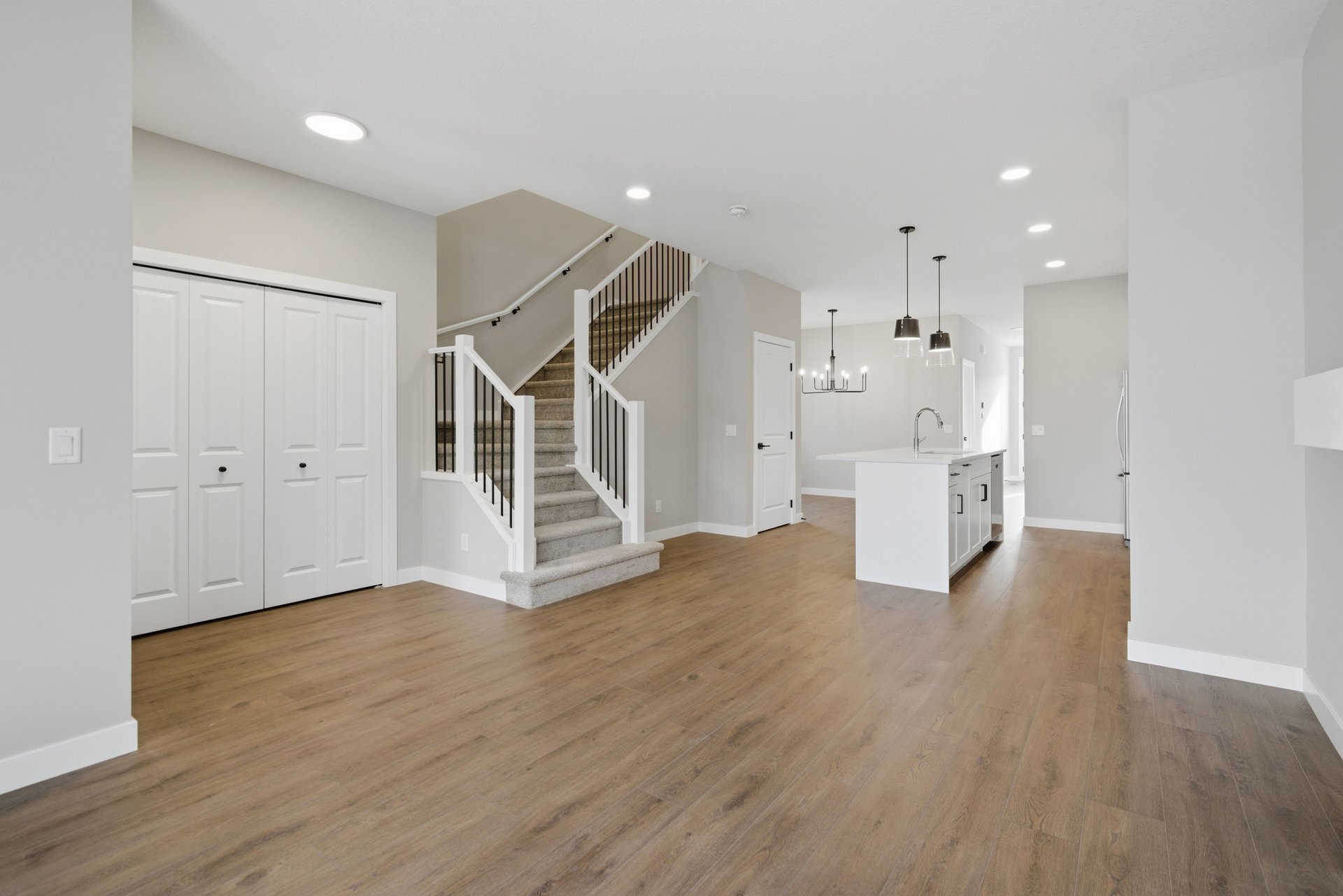 51 Belvedere Crescent SE