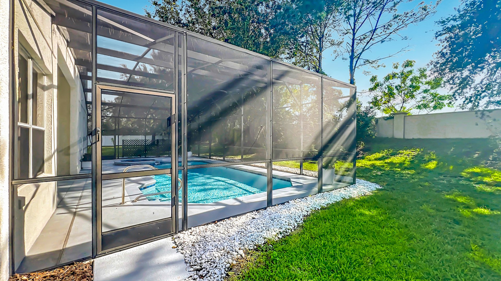 Orlando Vista Lakes 5-Bedroom 4-Bathroom Home and Lifestyle