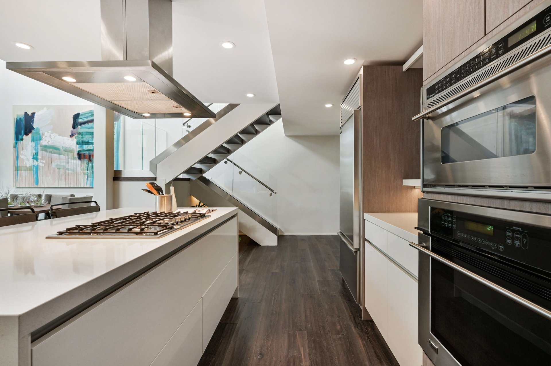 Stylish Duplex Penthouse Steps to Alta Plaza