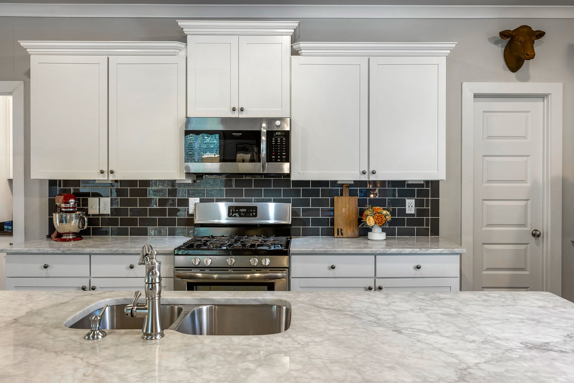 2136 Oak Knob Drive, Decatur, Georgia 30032