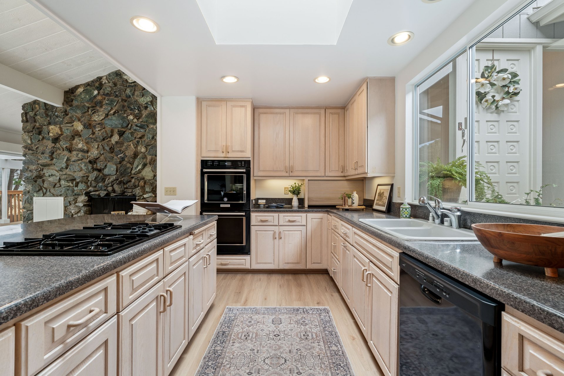 6965 Carmel Valley Road