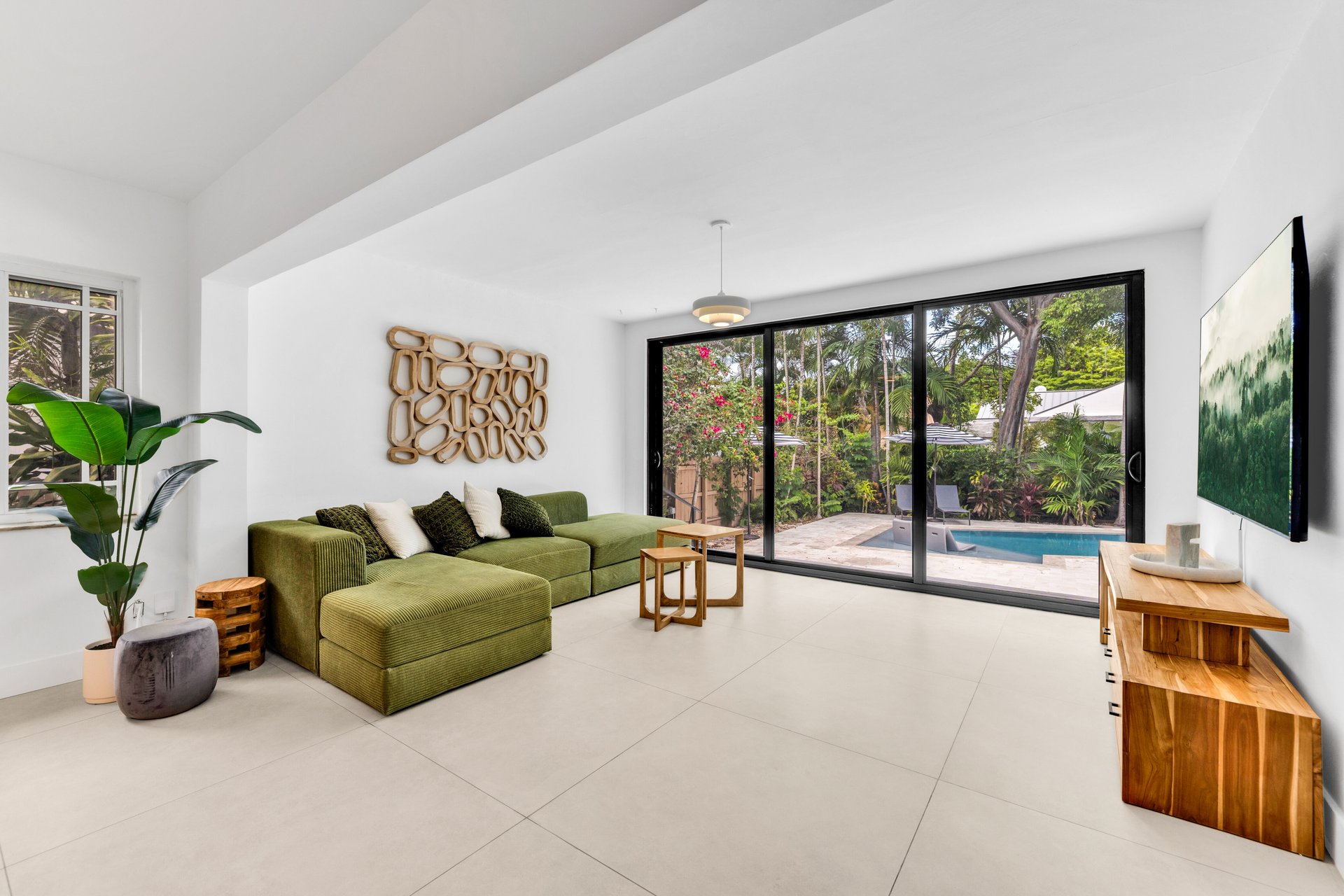 141 SW 23rd Rd