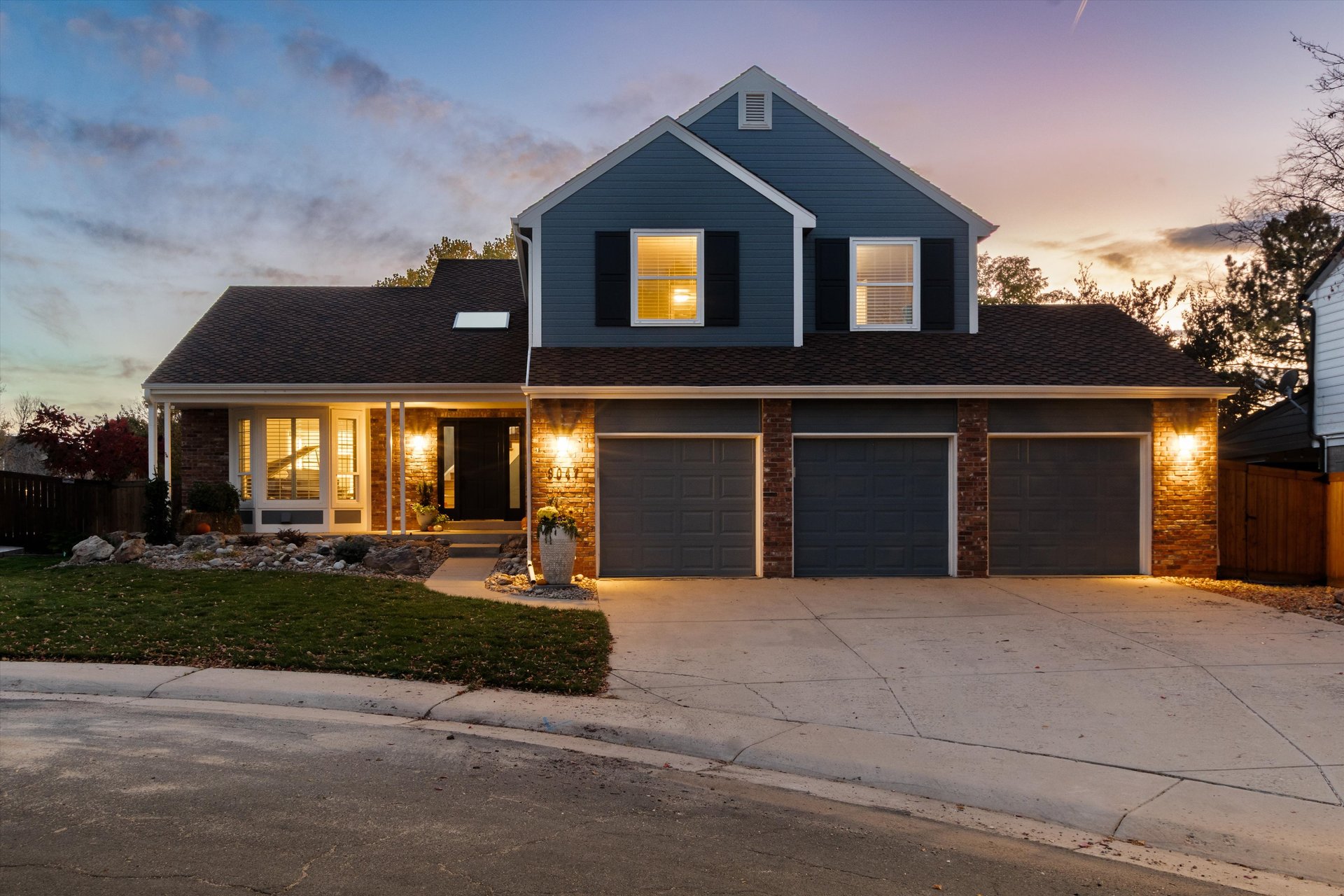 9047 Mountain Laurel Way