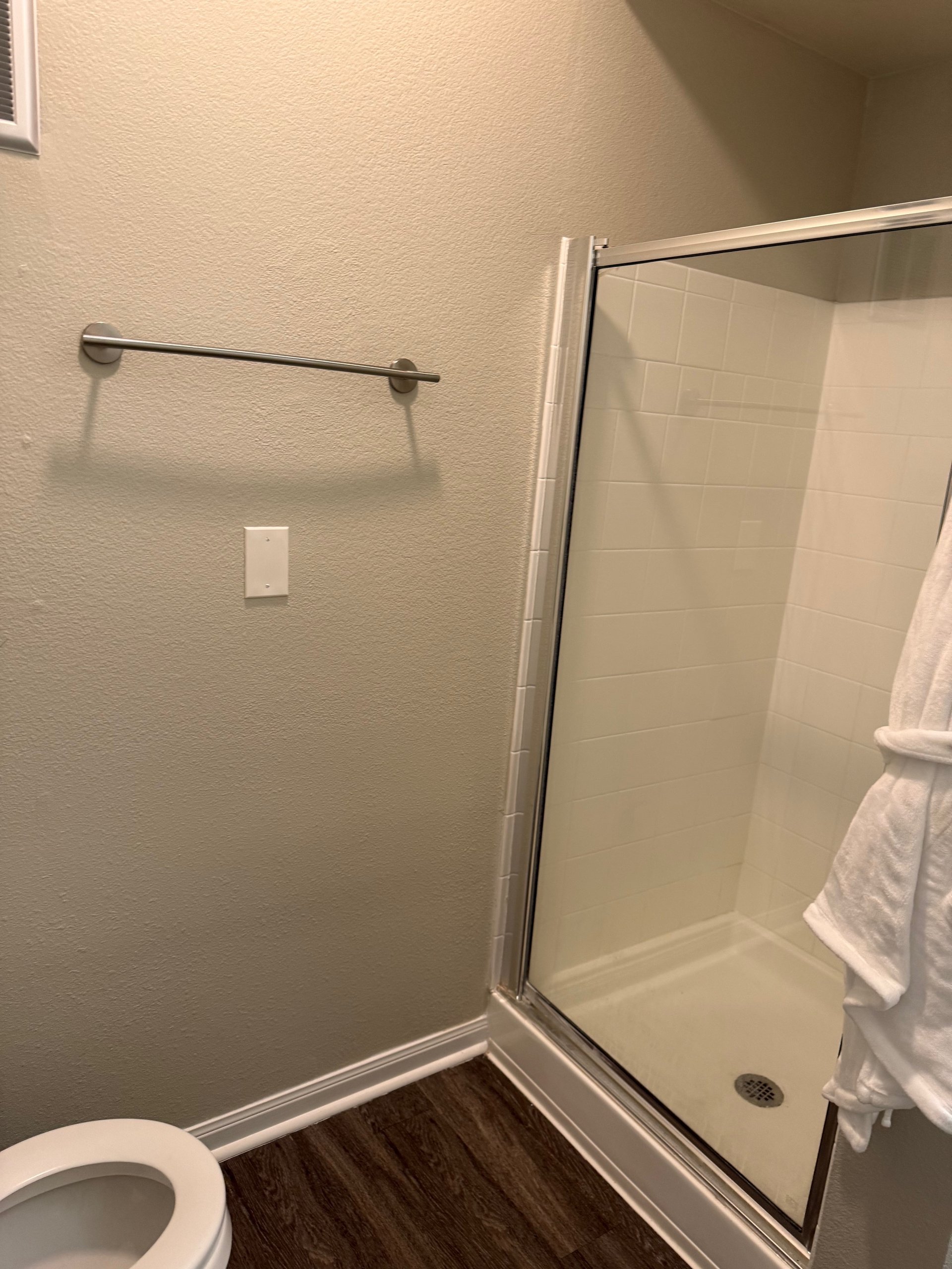 Luxury 2 bed 2 bath in North Austin