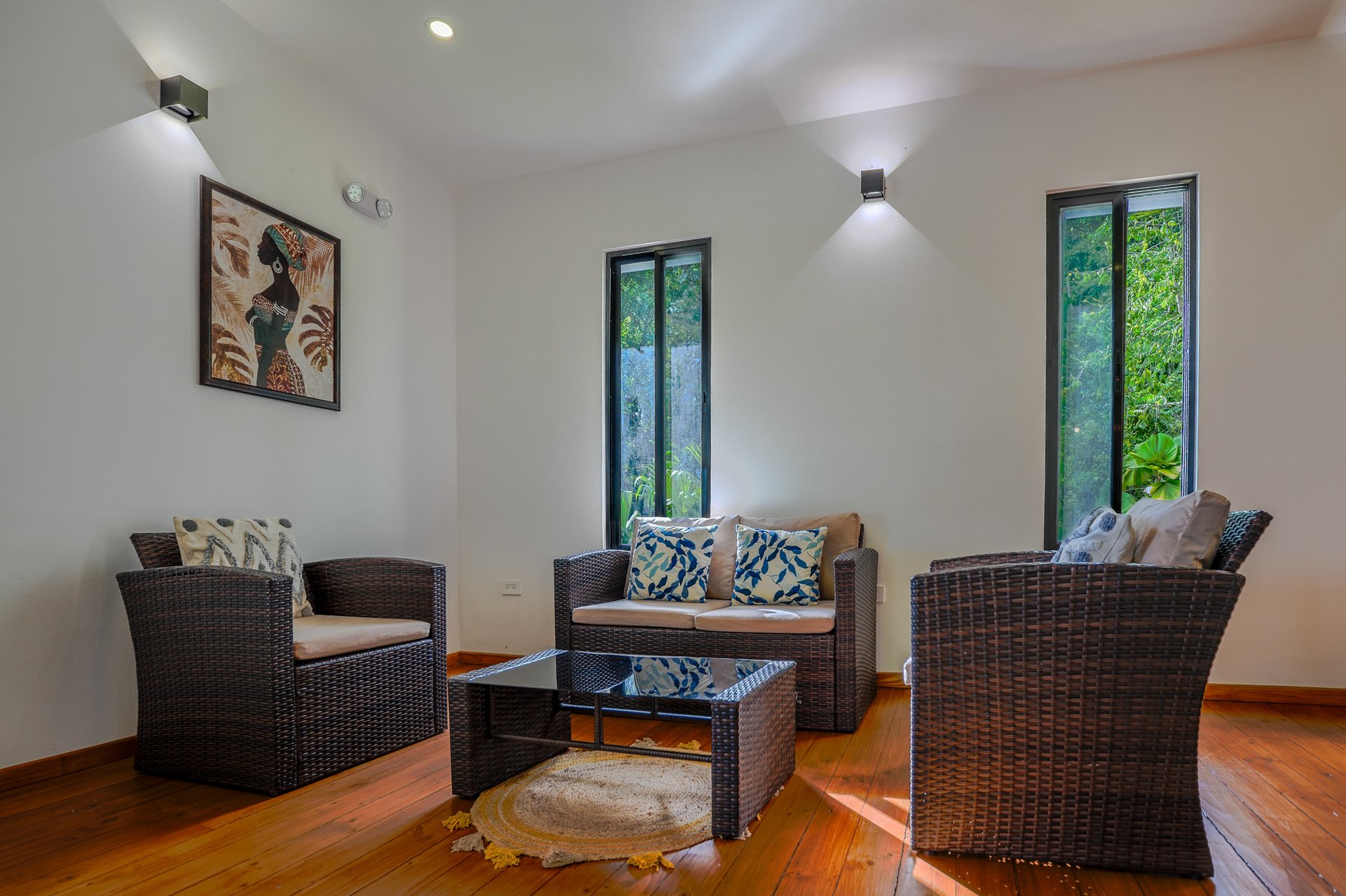 Casa La Roca, Whale's Tail 3 Bedroom Home In Uvita!