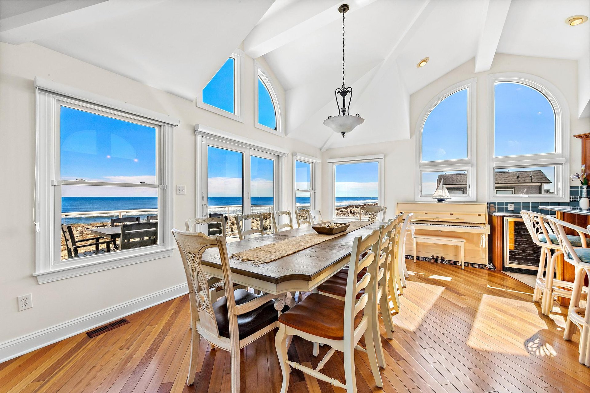 4109 Ocean Blvd, 7 Bedroom