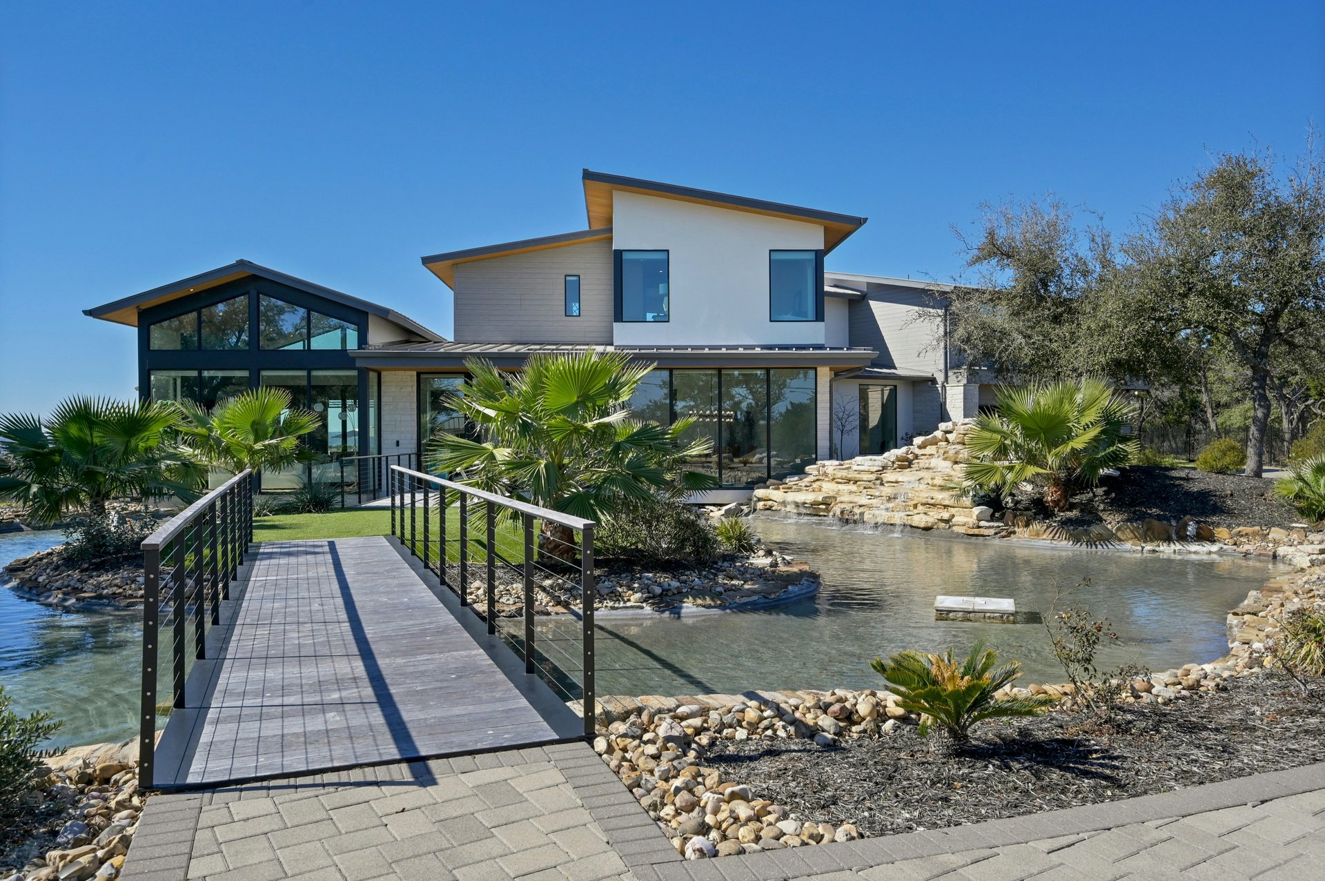 8209 Two Coves Drive