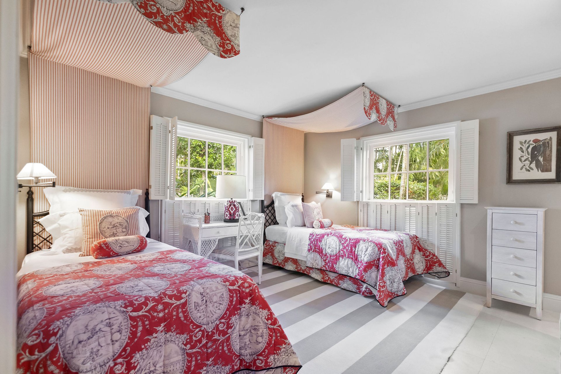 Sunswept, Lyford Cay