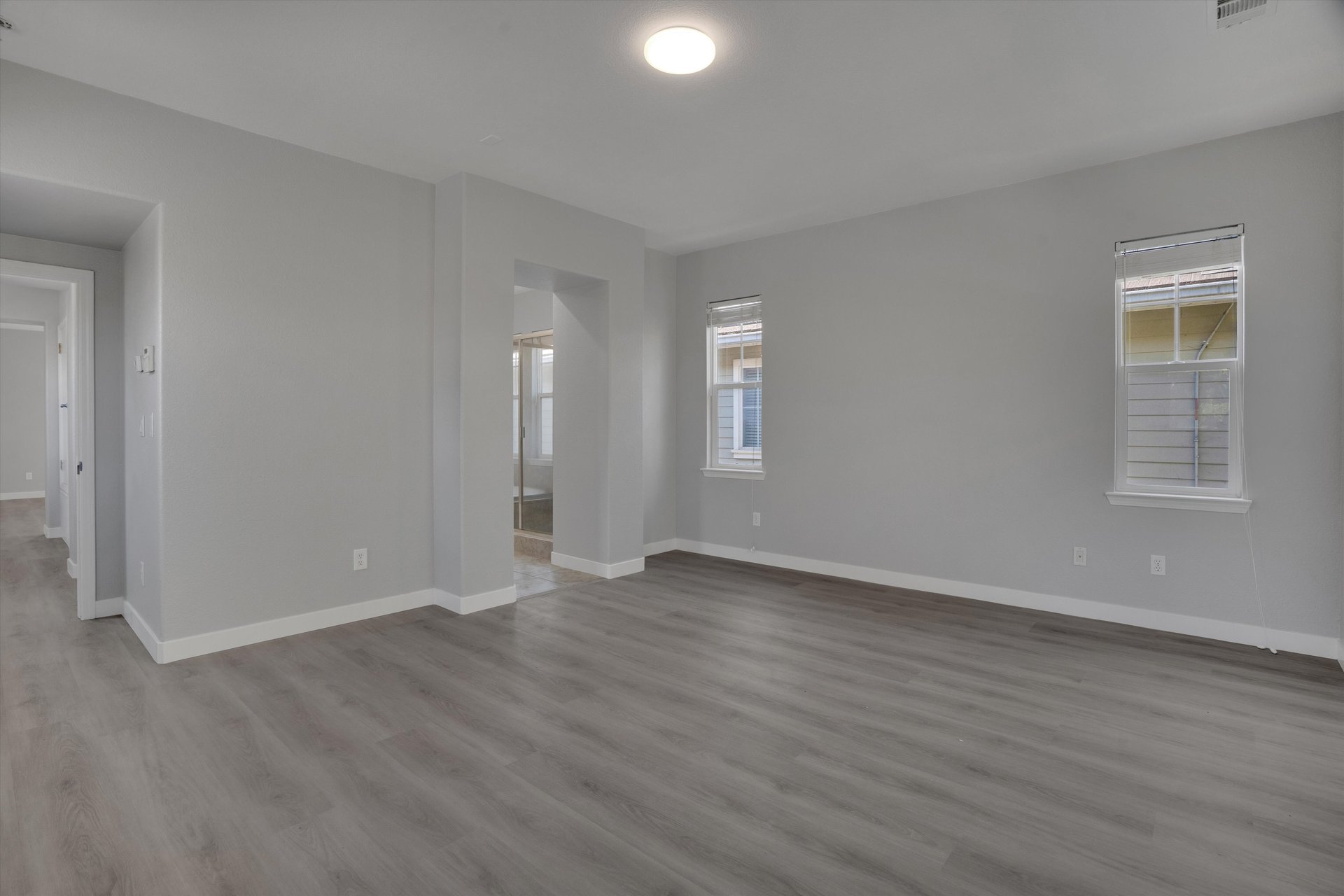 Glen Cove Beauty with View
