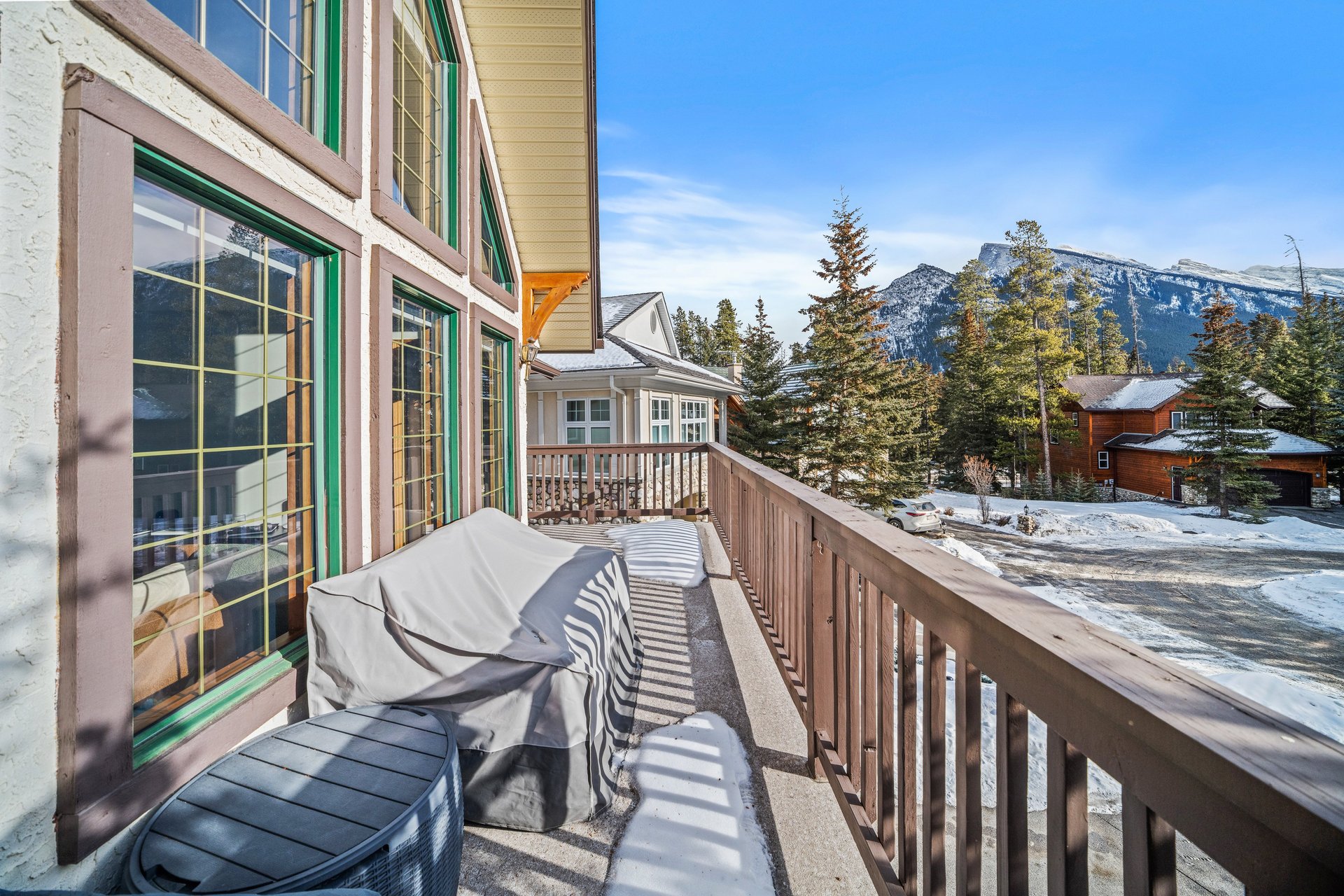 108 Lougheed Circle