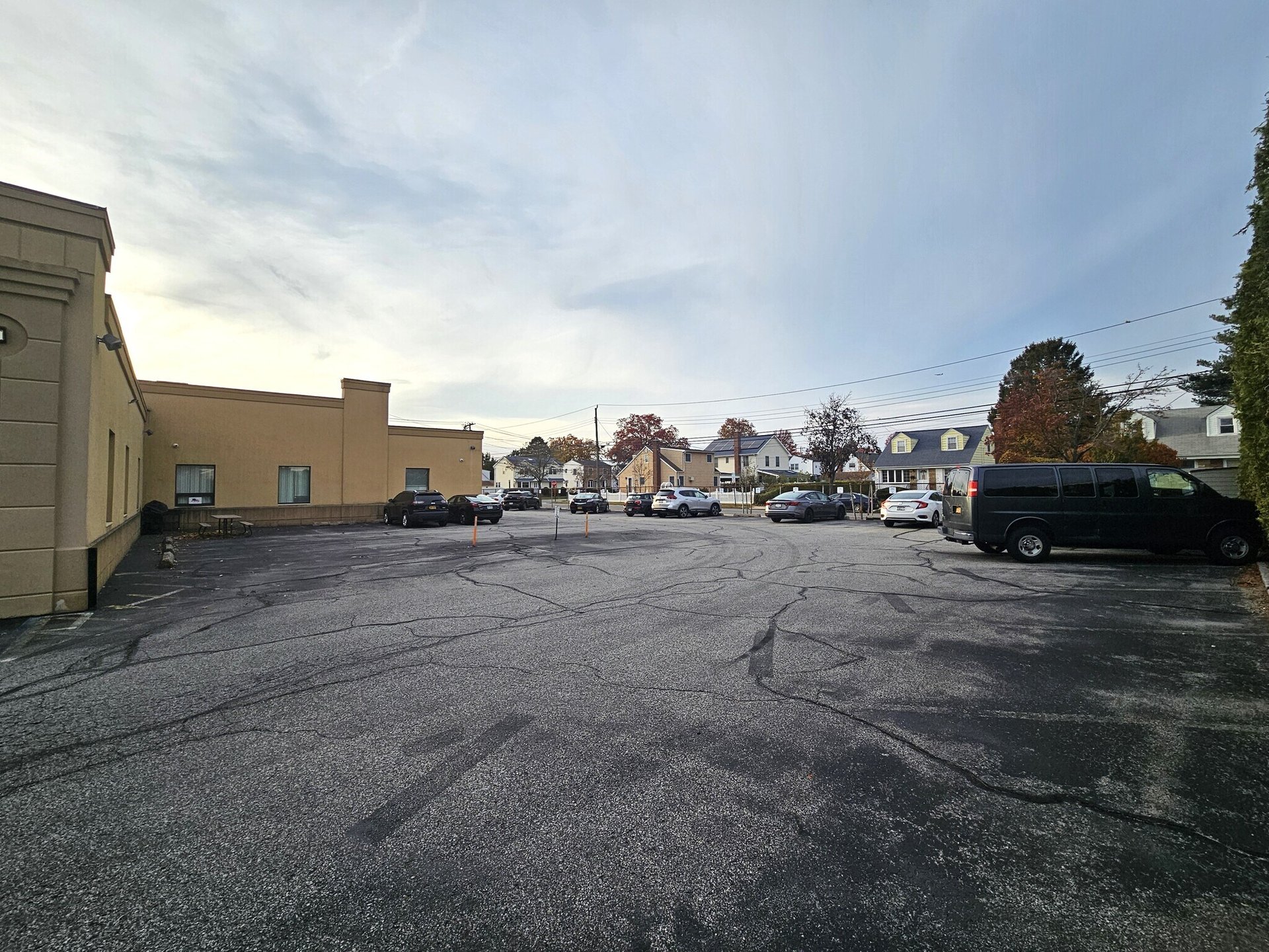 166 E Jericho Tpke