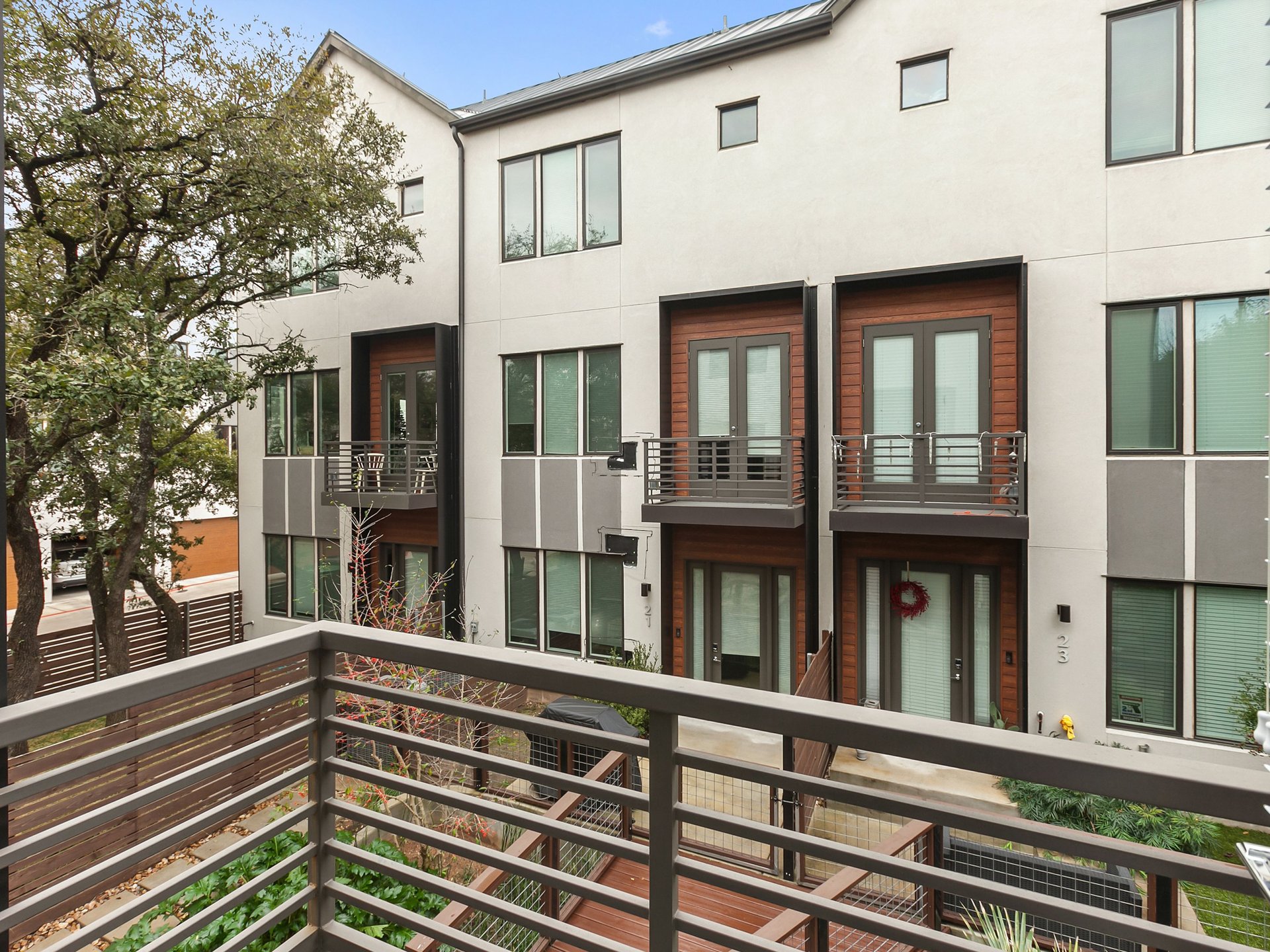 3100 Manchaca Rd Unit #17