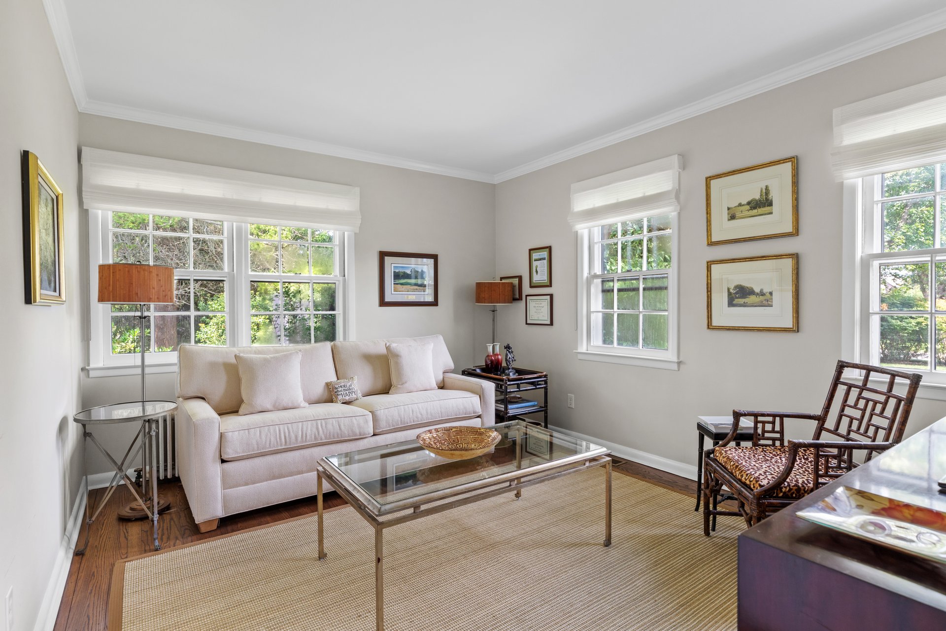 Estate-Section Sanctuary with manicured Gardens