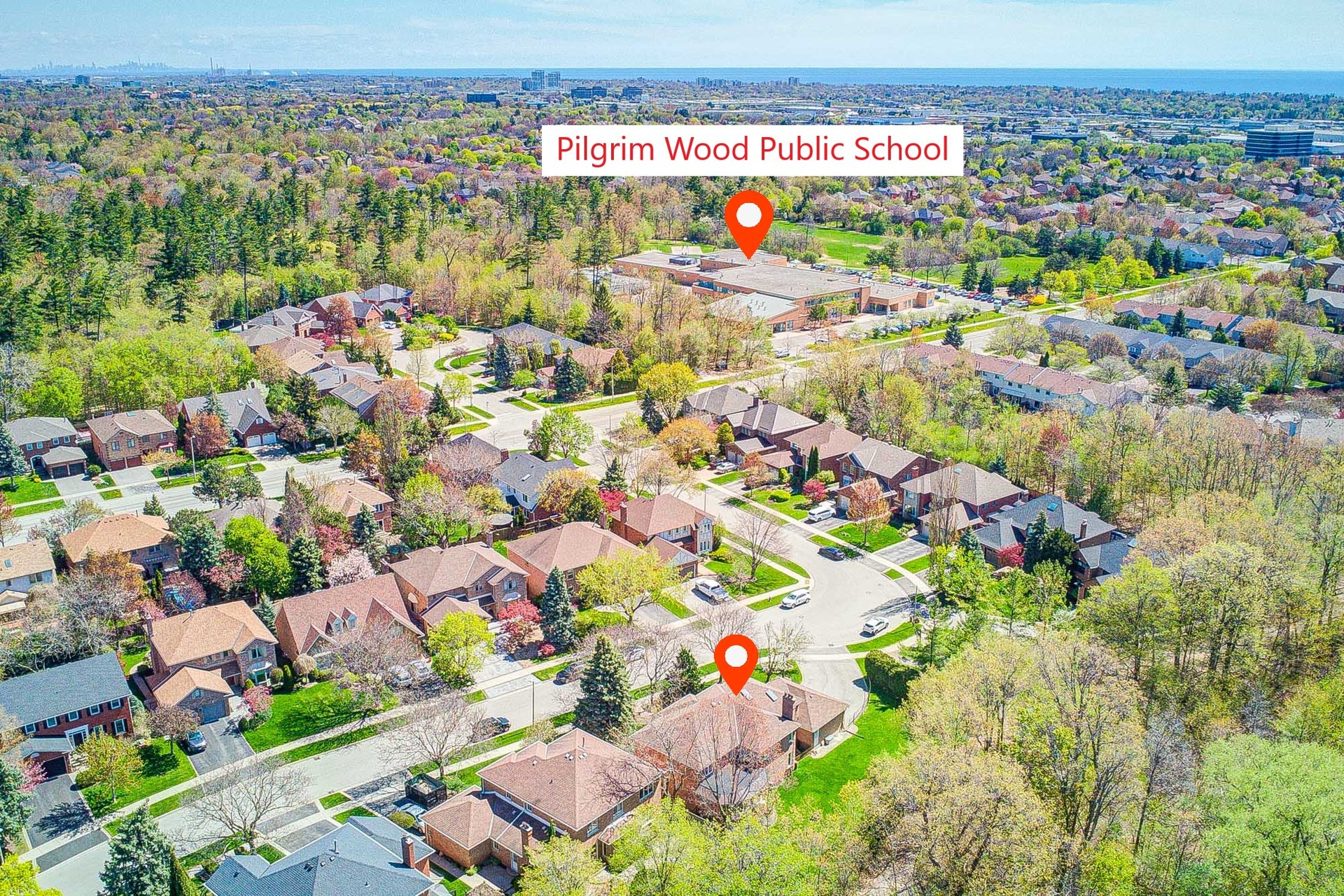 1296 Mapleridge Cres