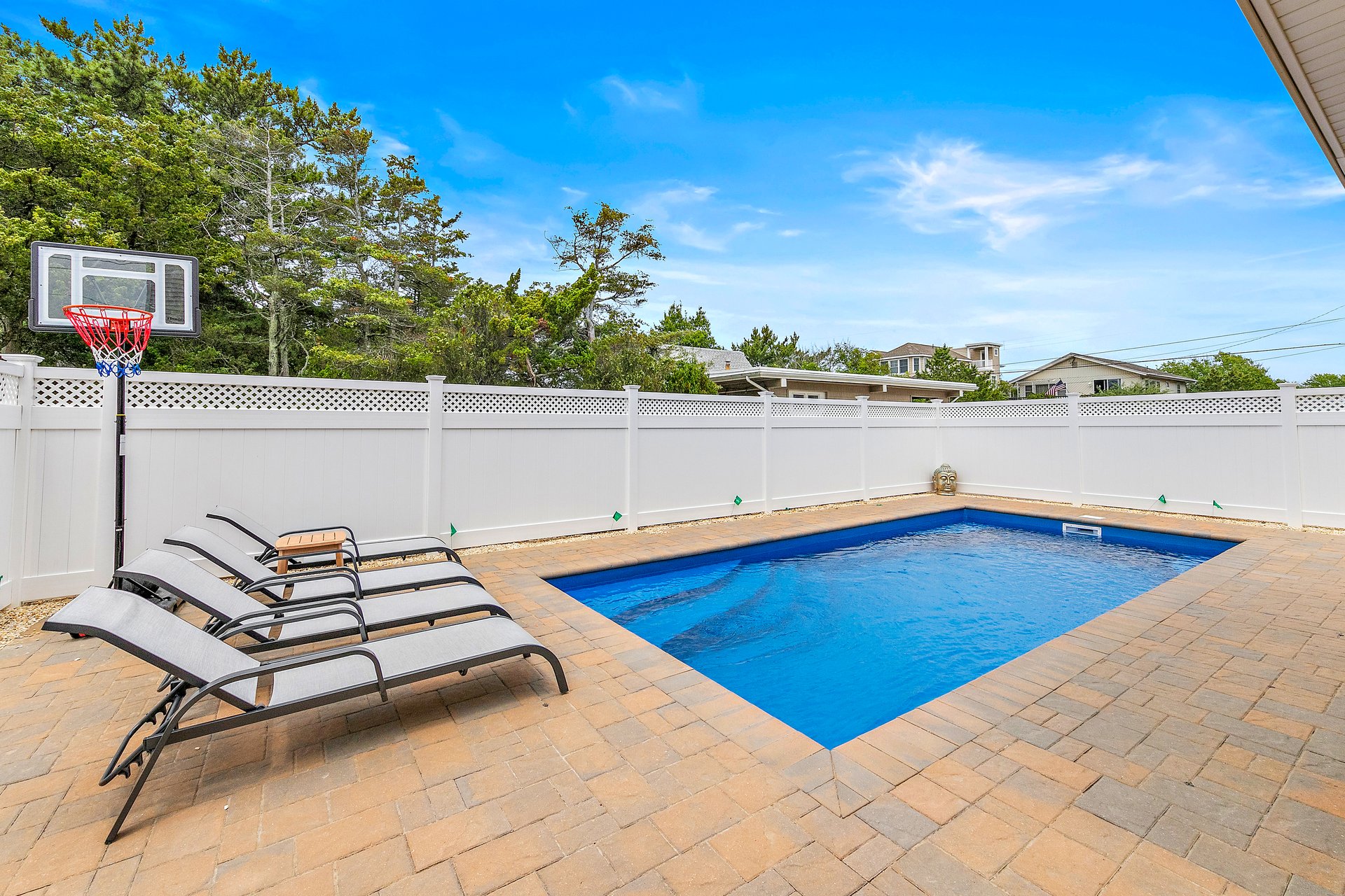 1615 Long Beach Blvd, Surf City