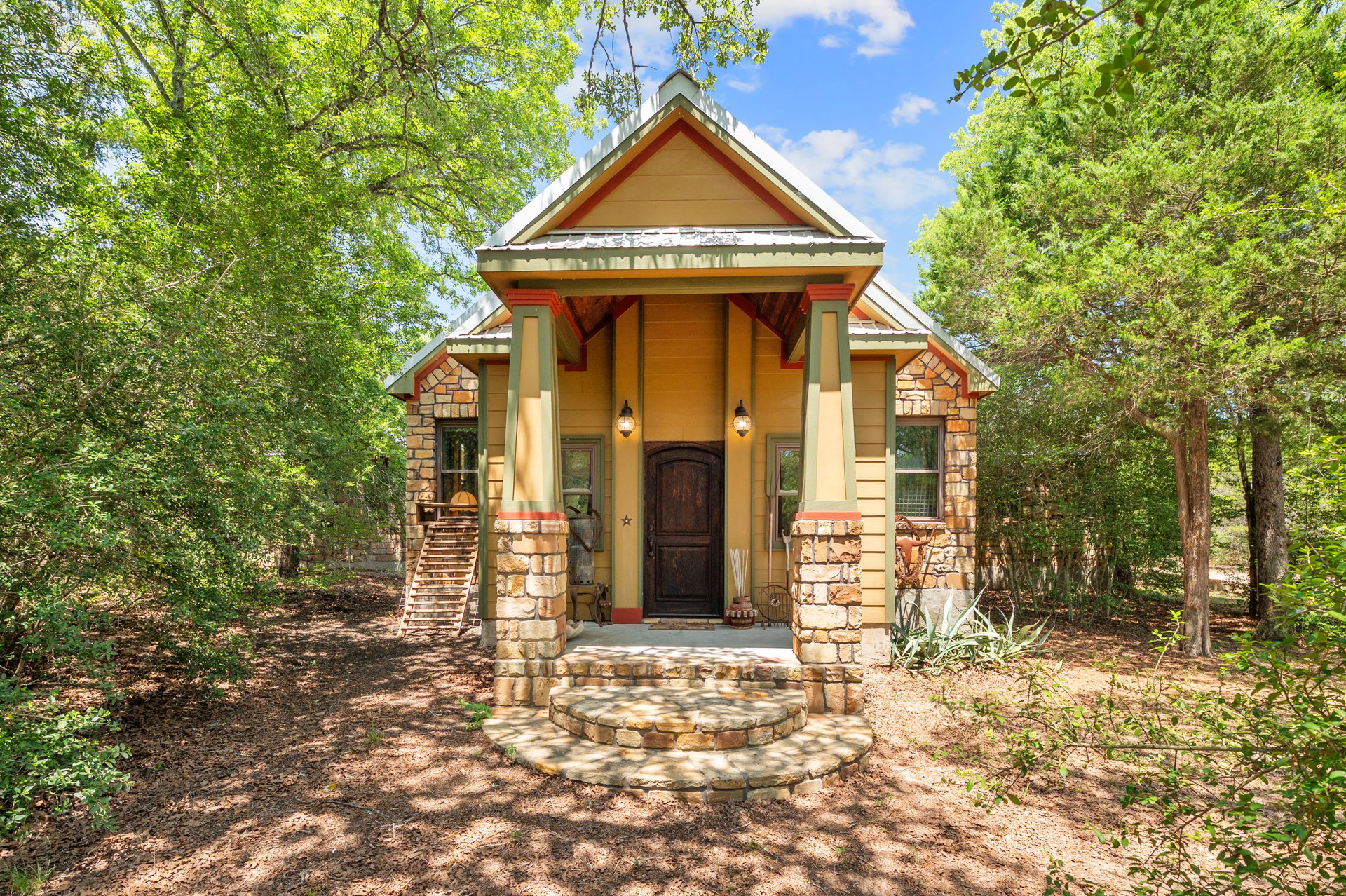 136 Red Fox Lane
