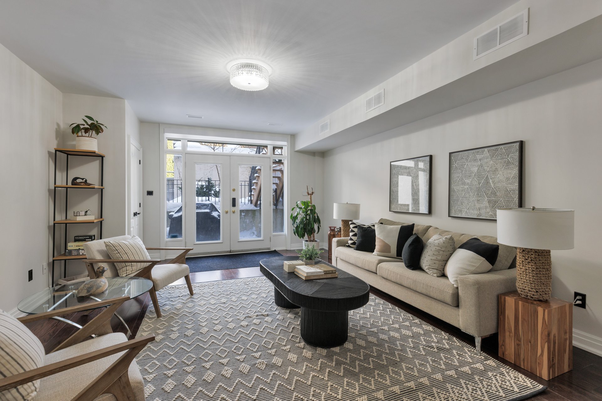 Casa Loma Townhouse