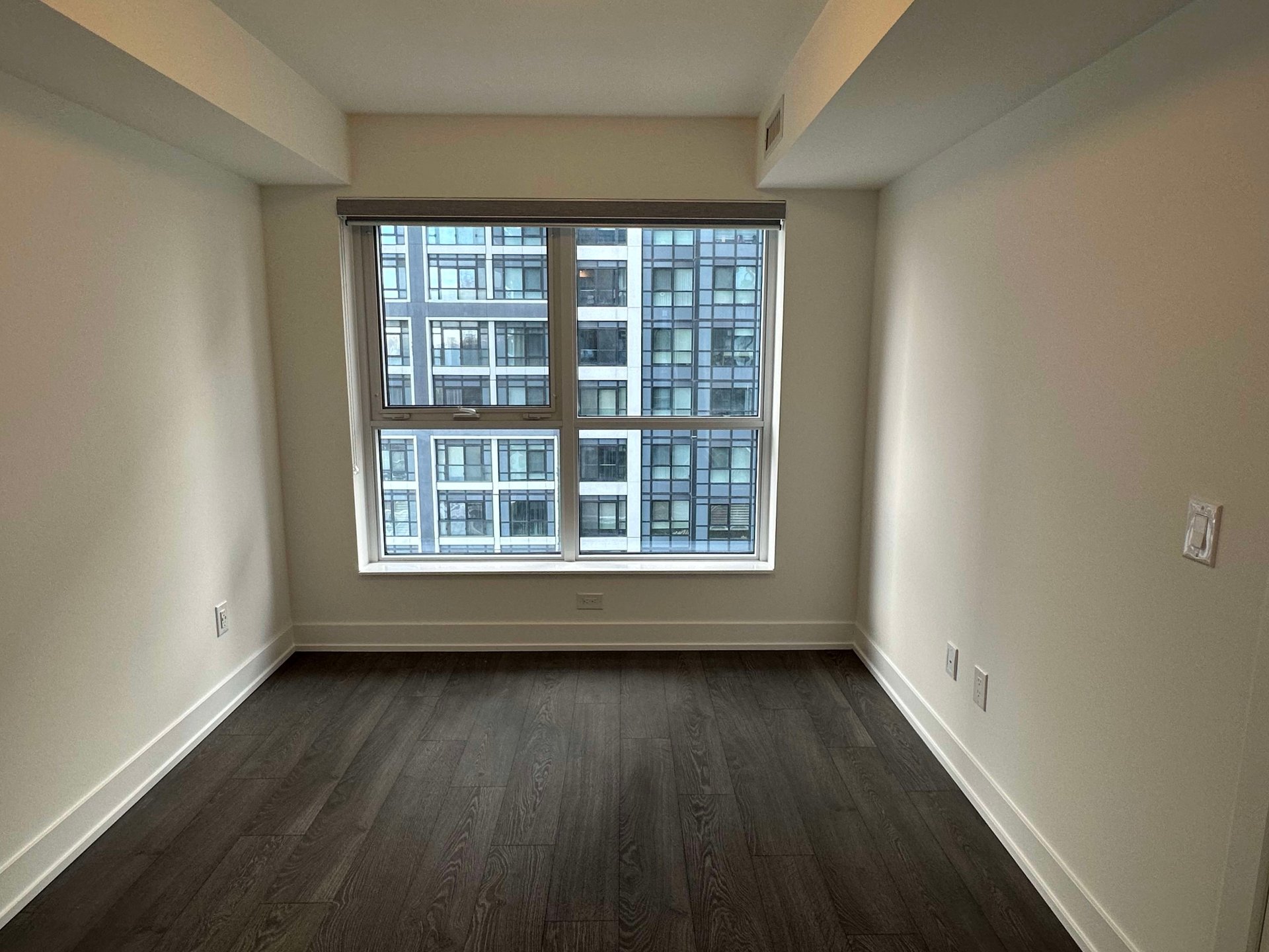 5 Mabelle Ave 730
