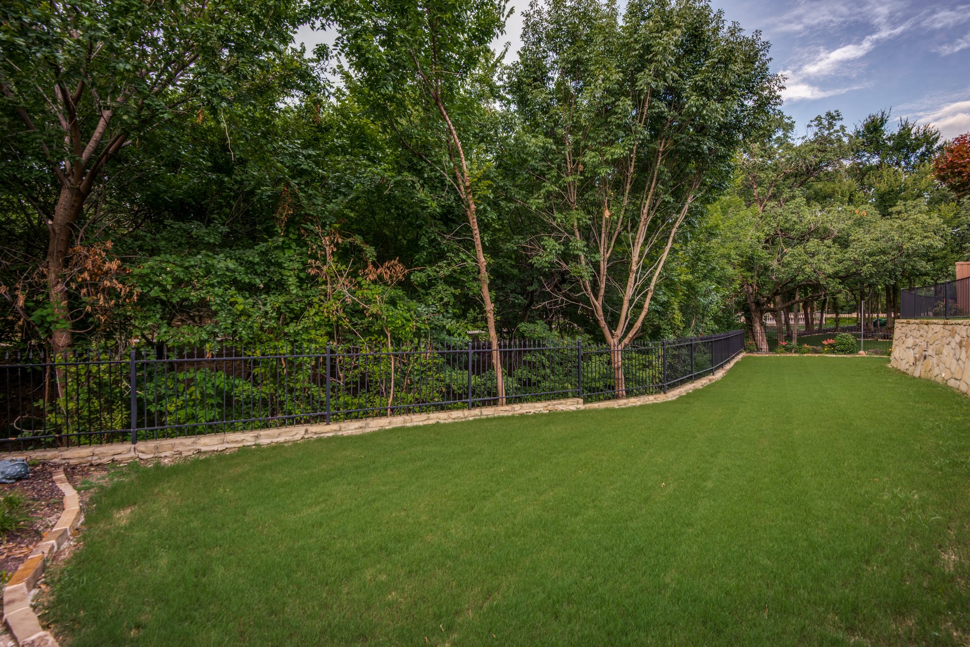 6422 Memorial Drive