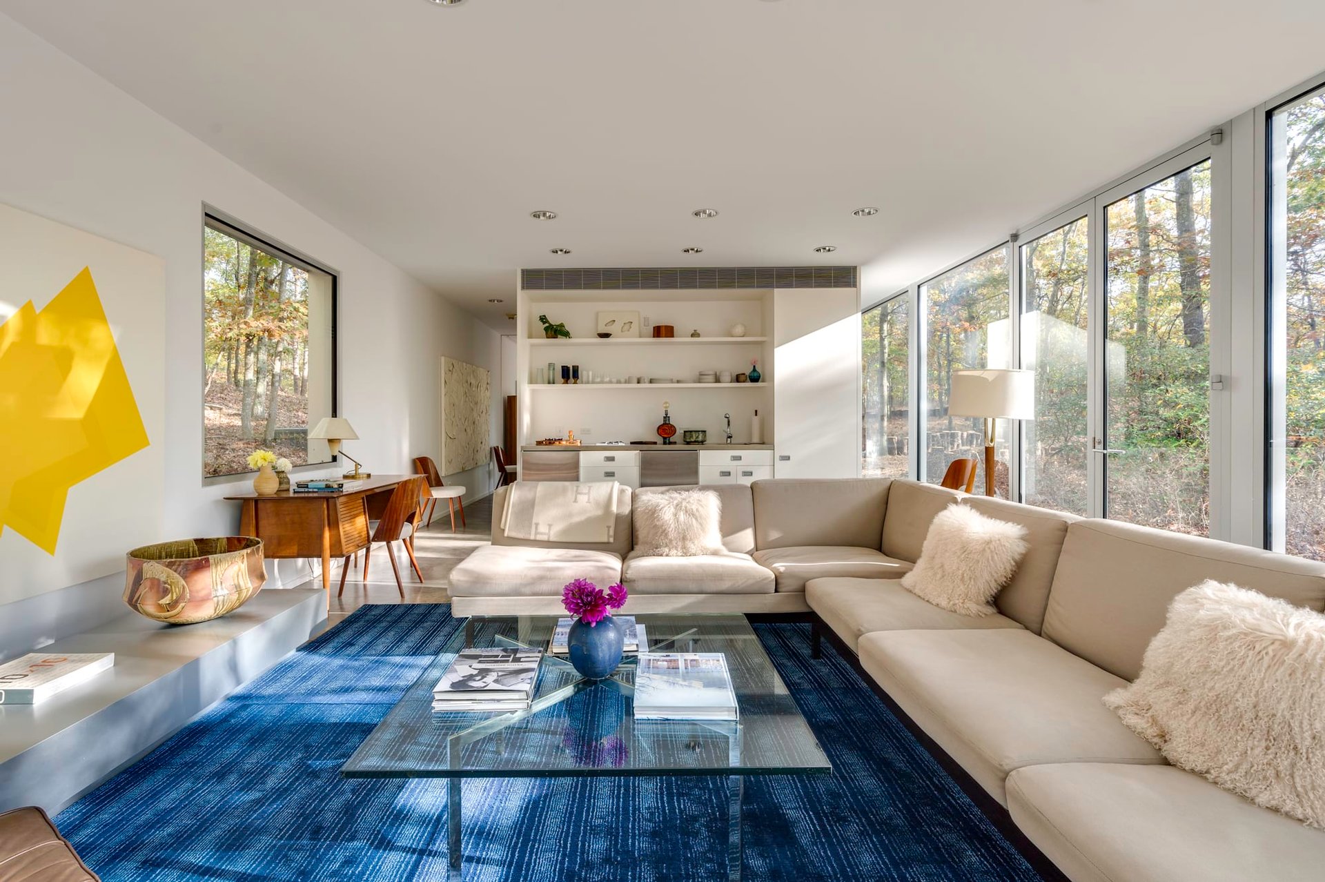 "The Glass House," A Design Icon on 2.9 Buildable Acres