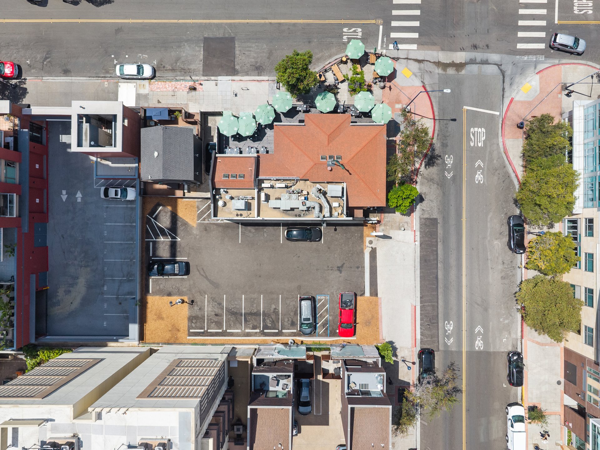 903 Island Ave