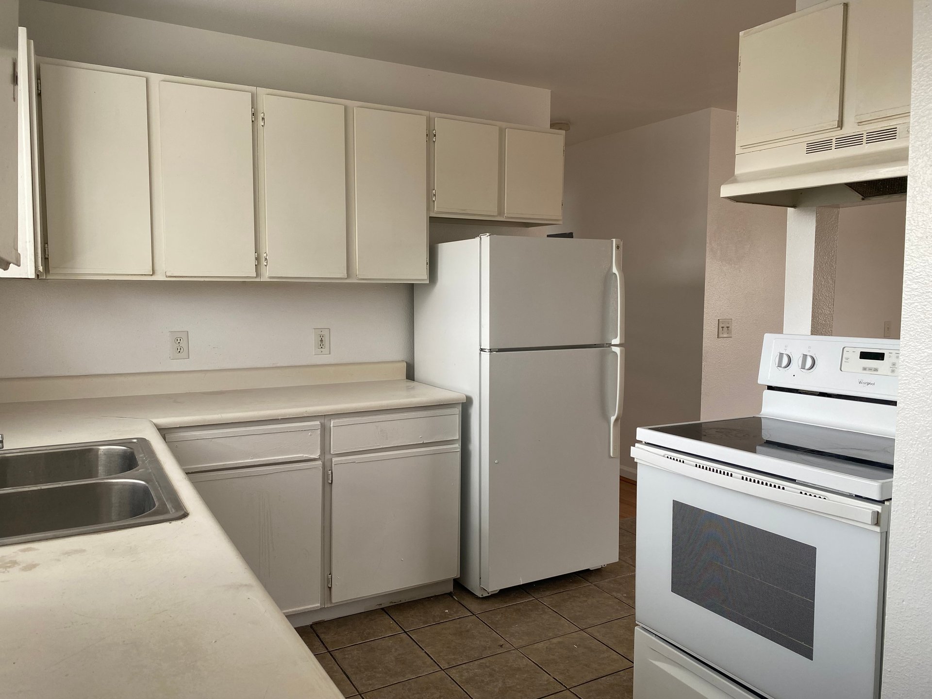 1662 North Lamont Street  #202