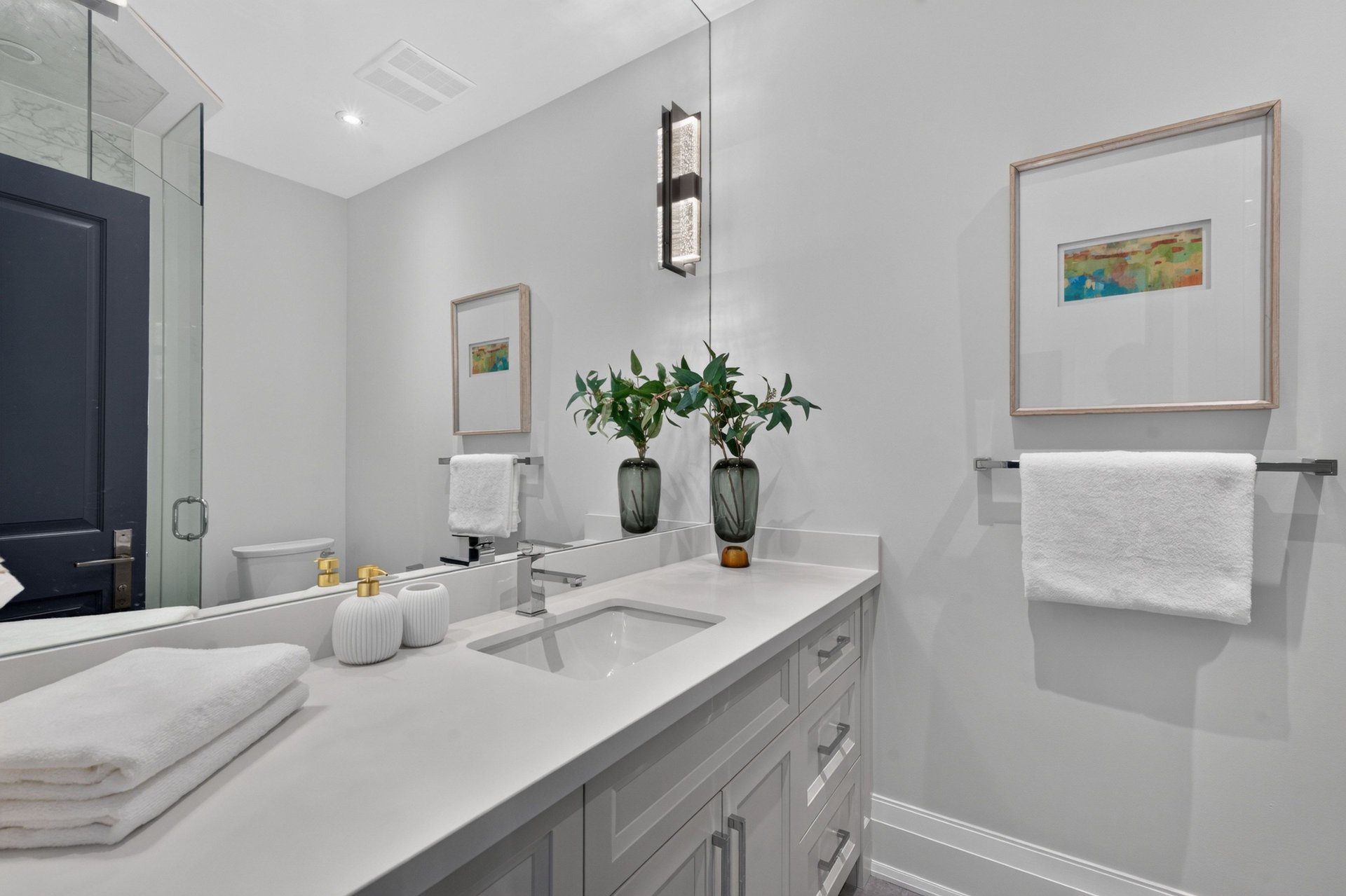 Fully Renovated Designer Residence