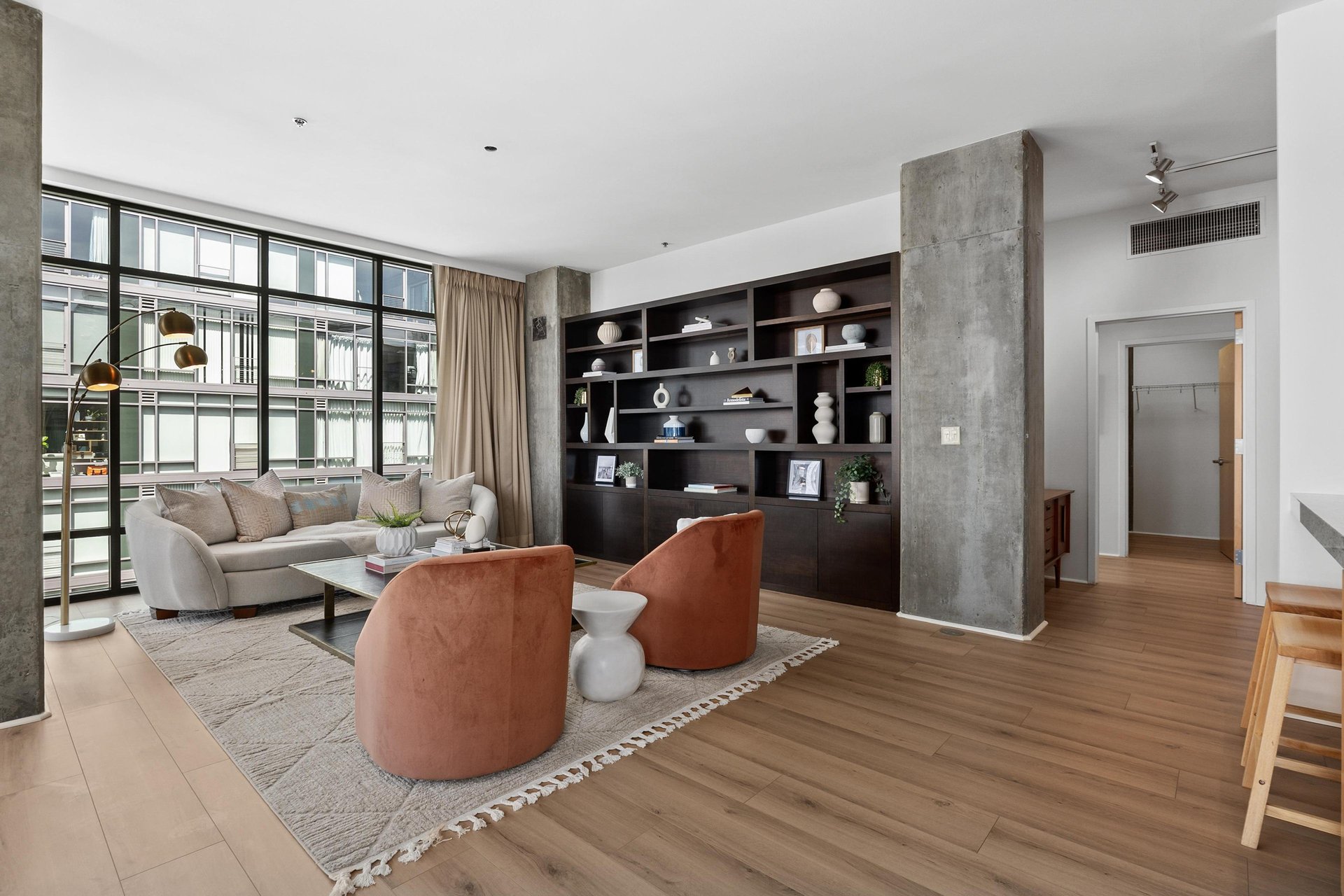 1111 S Grand Ave #1201, DTLA