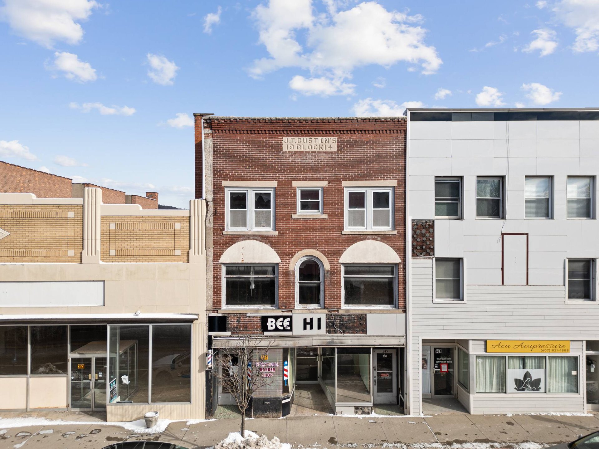 251 Main St