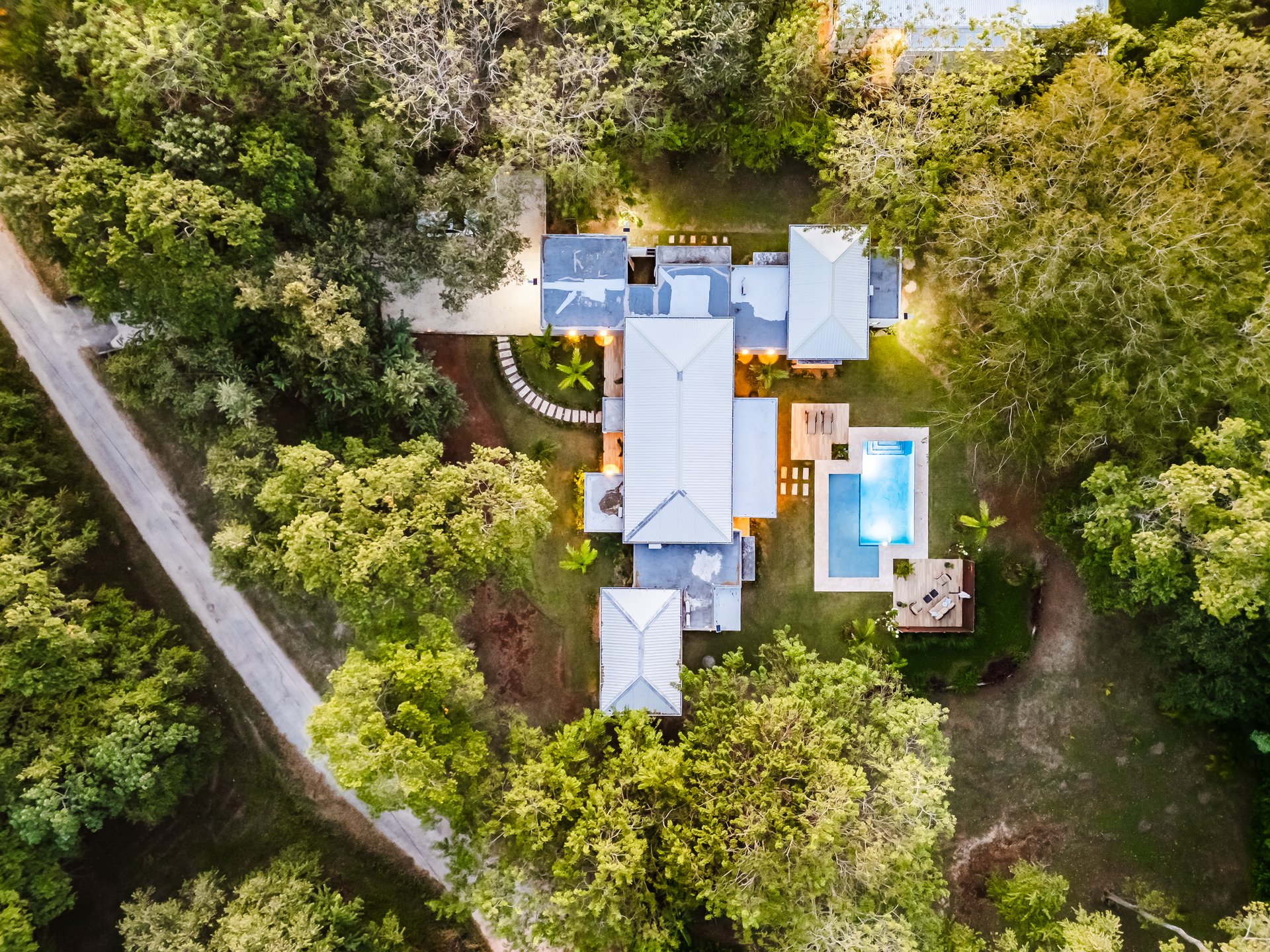 Casa Siempre Sabado | Walk to the beach luxury home in Playa Brasilito