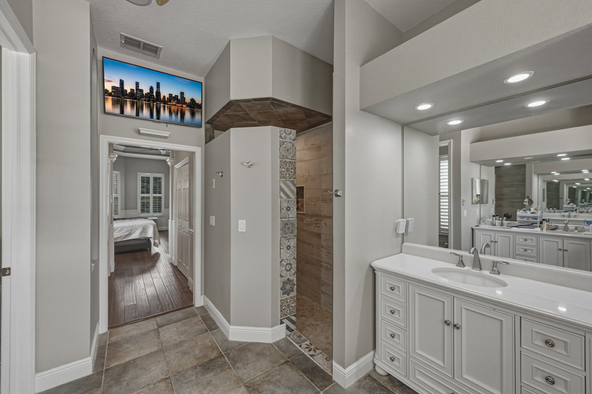 13140 TRADITION DR