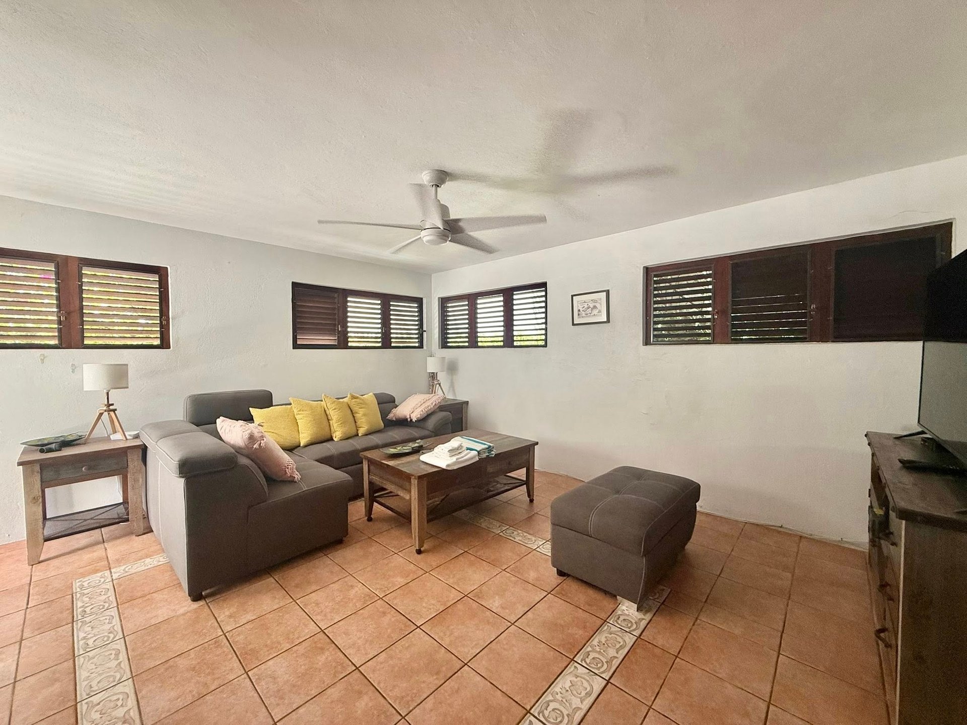 1130 Fandango Villa