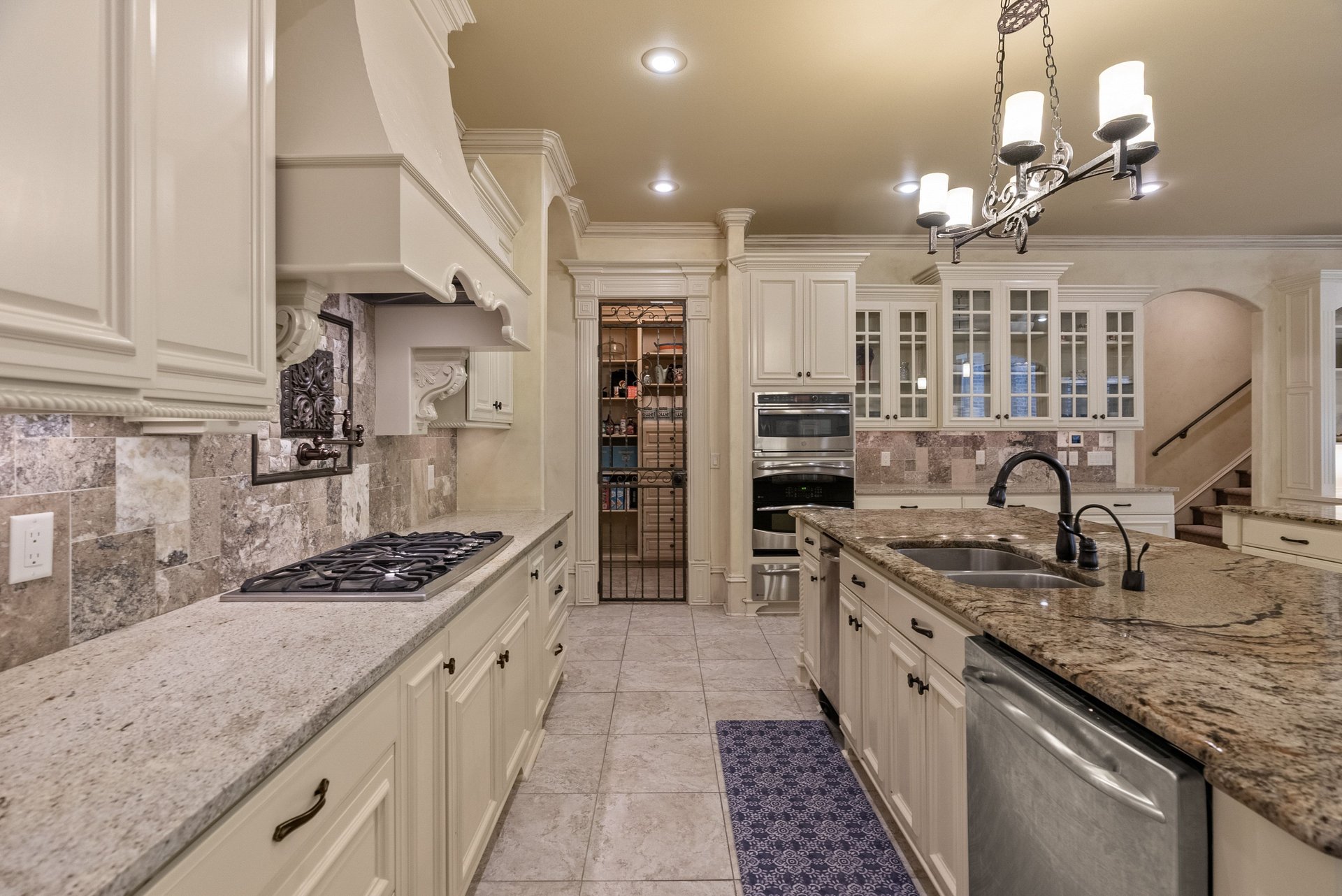 106 Orle Dr