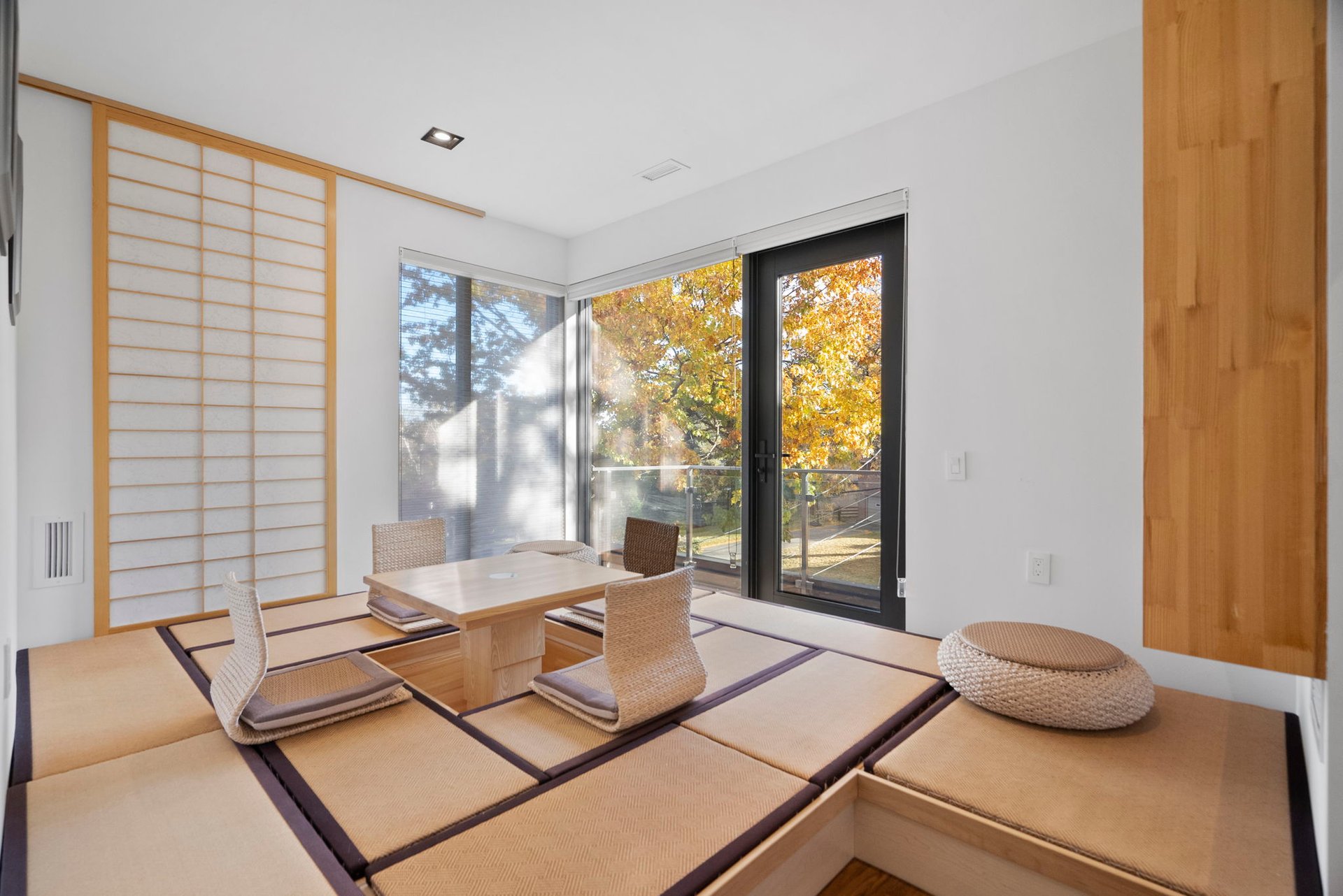 SOLD: Modern Architectural Profile