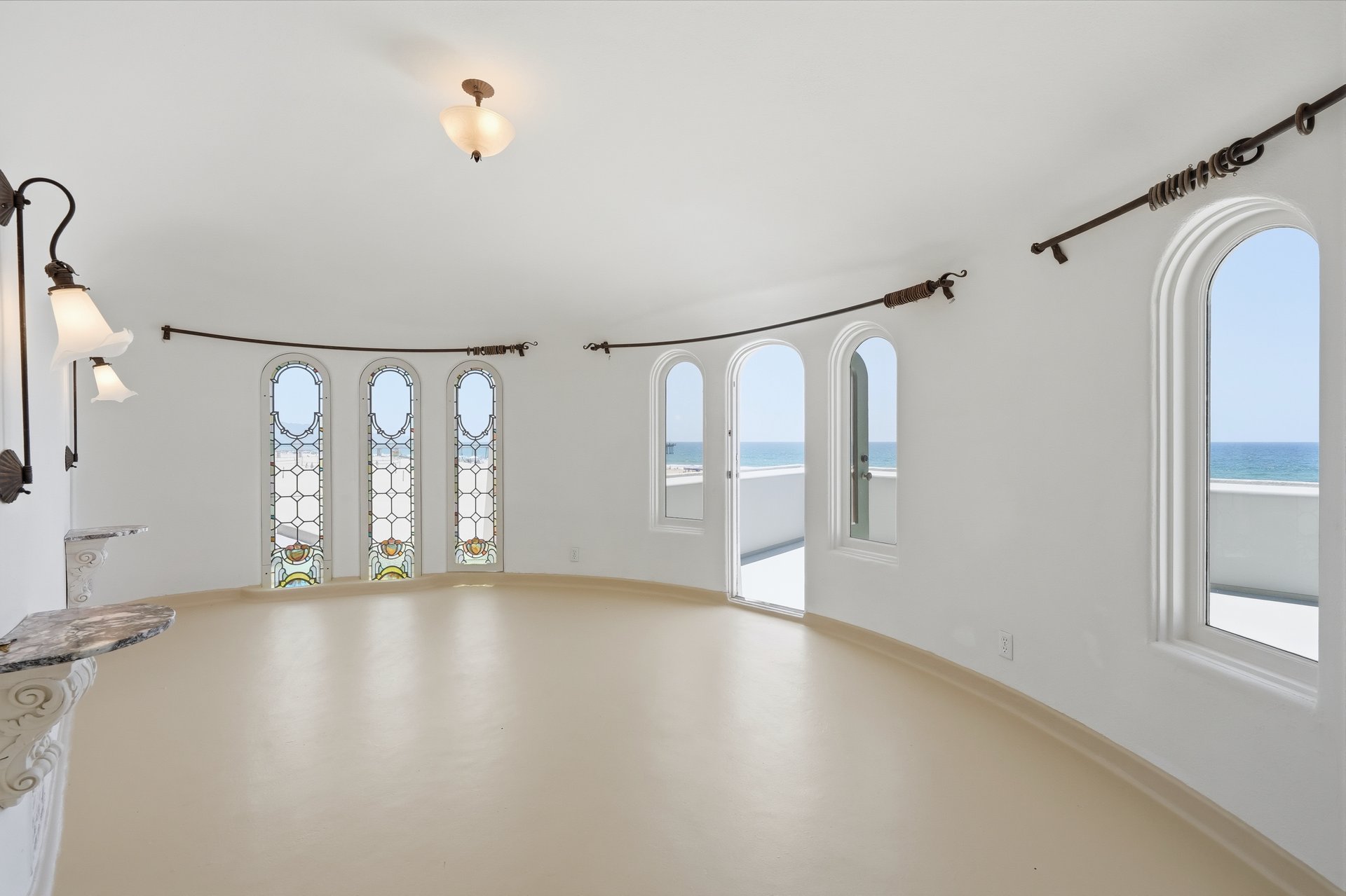 1602 The Strand (Entire Property)